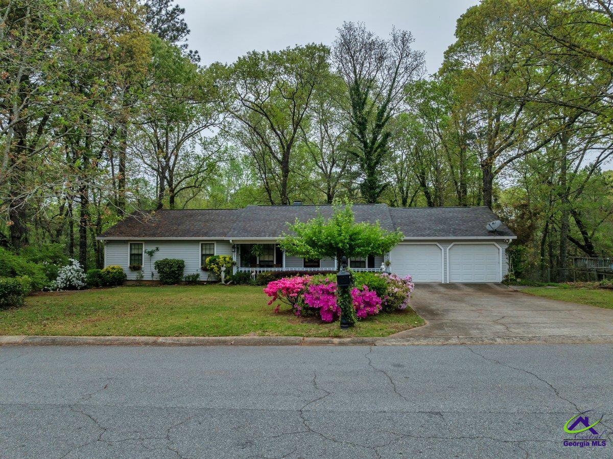 215 Dogwood Glen Drive