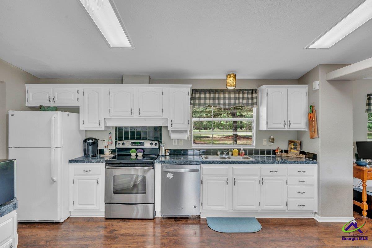 387 Old Vienna Rd.