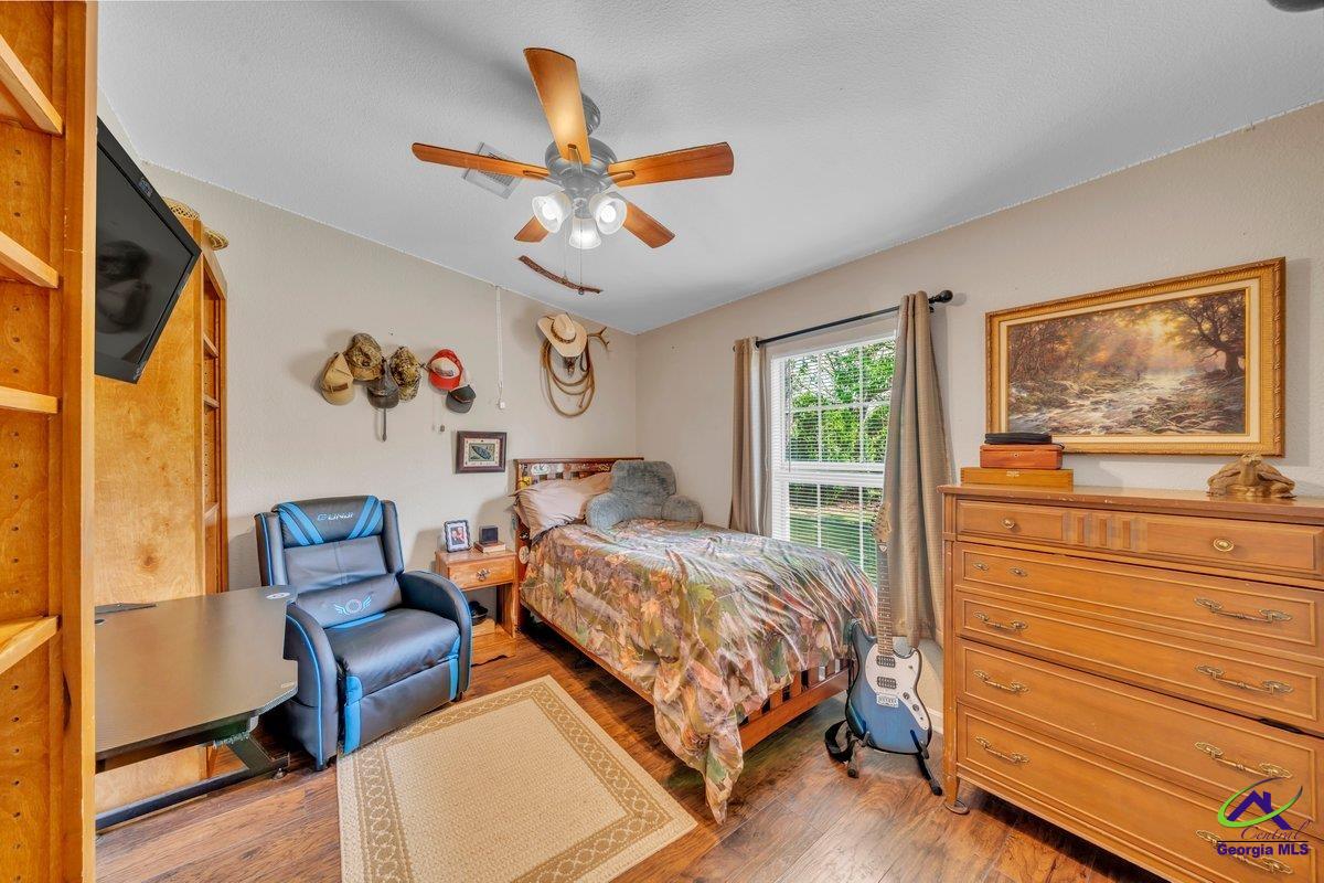 387 Old Vienna Rd.