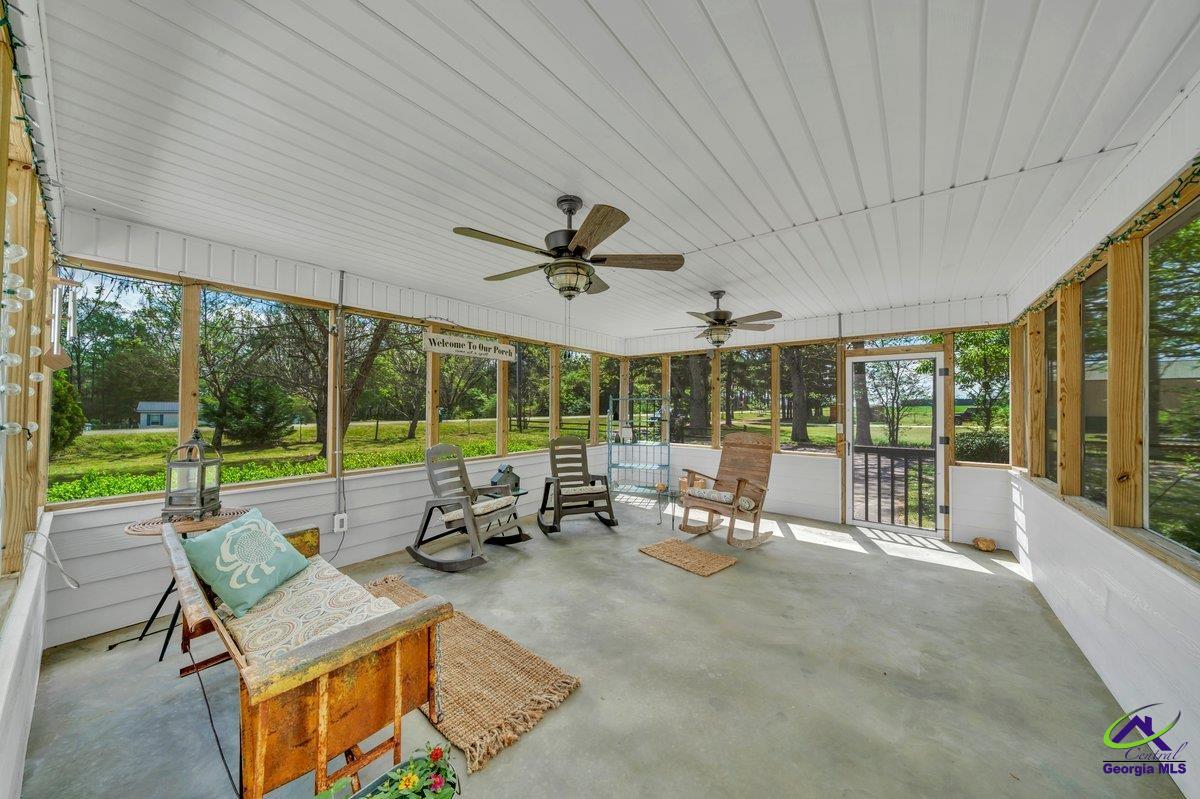 387 Old Vienna Rd.