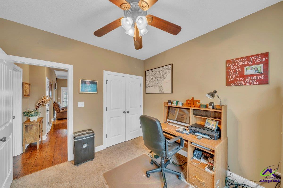 404 Hunts Landing