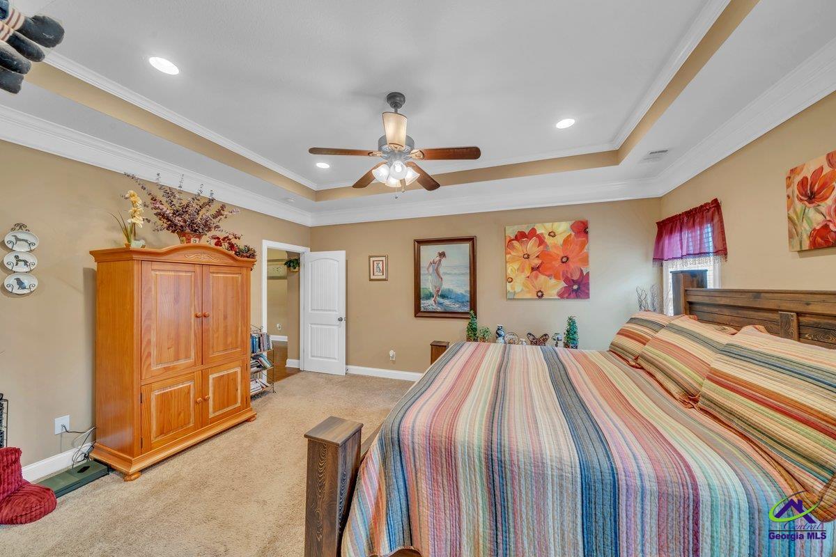 404 Hunts Landing