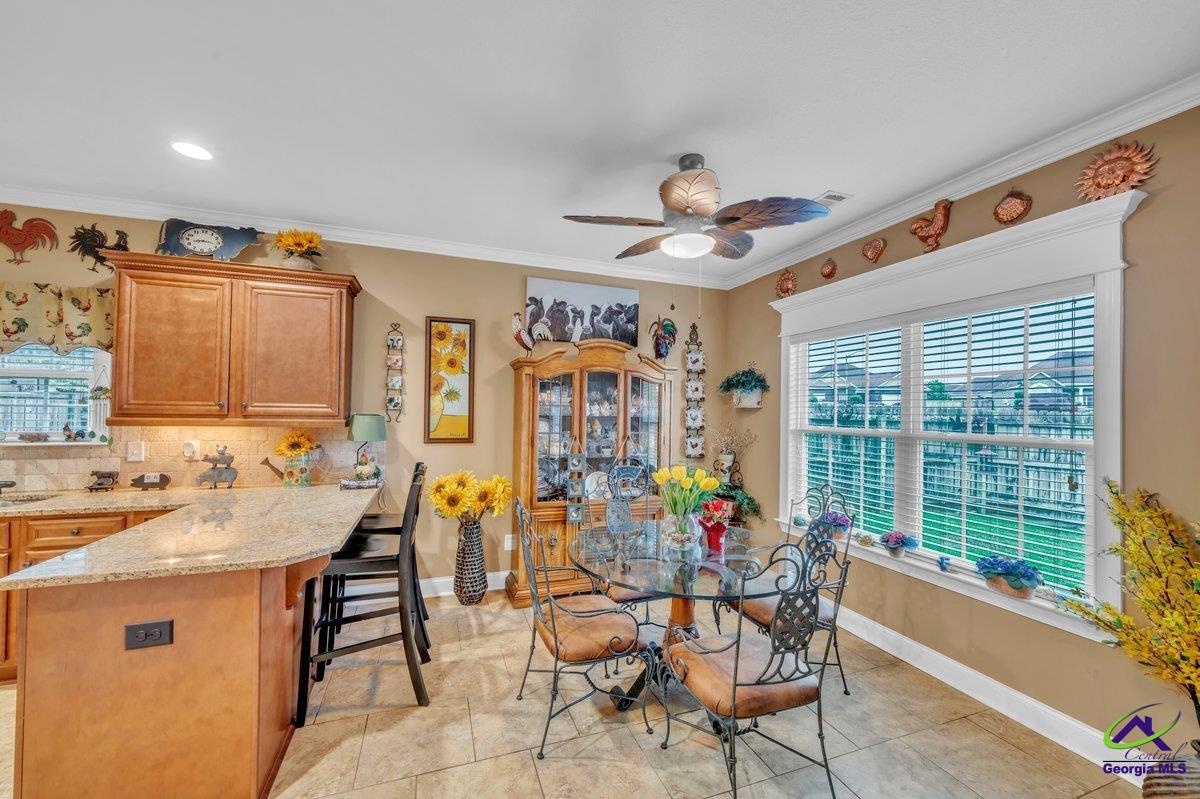 404 Hunts Landing