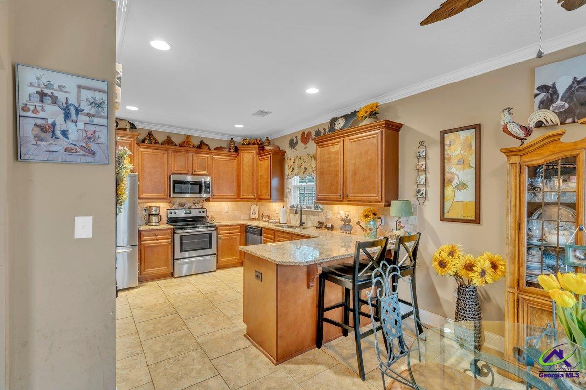404 Hunts Landing