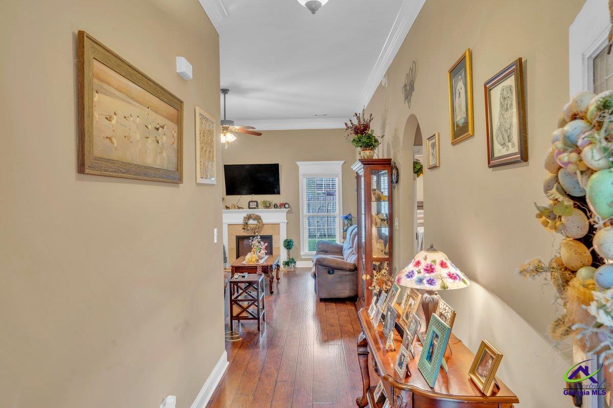 404 Hunts Landing