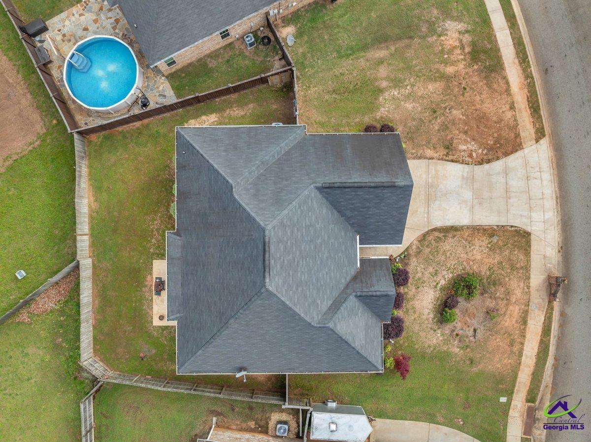 404 Hunts Landing