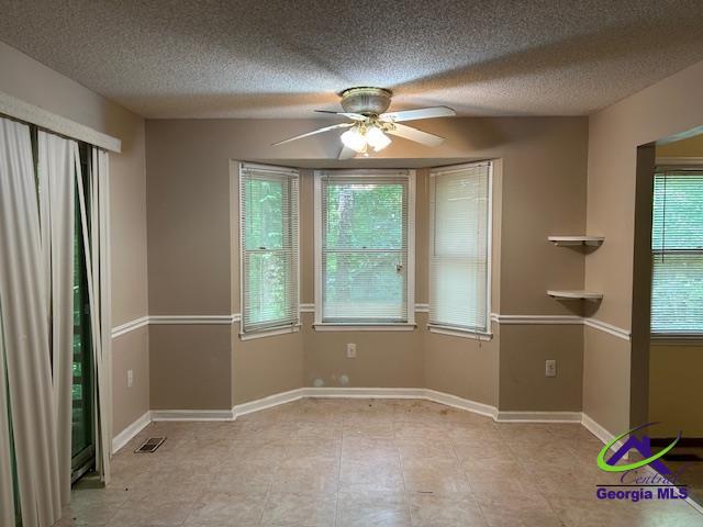 1462 Trails End