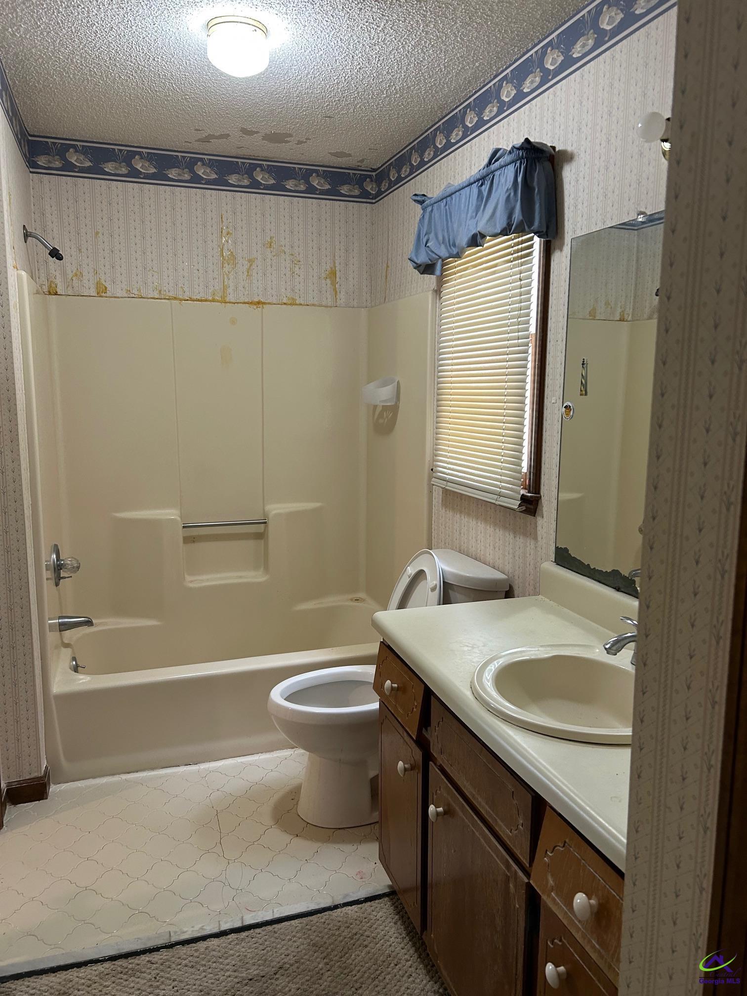 1462 Trails End