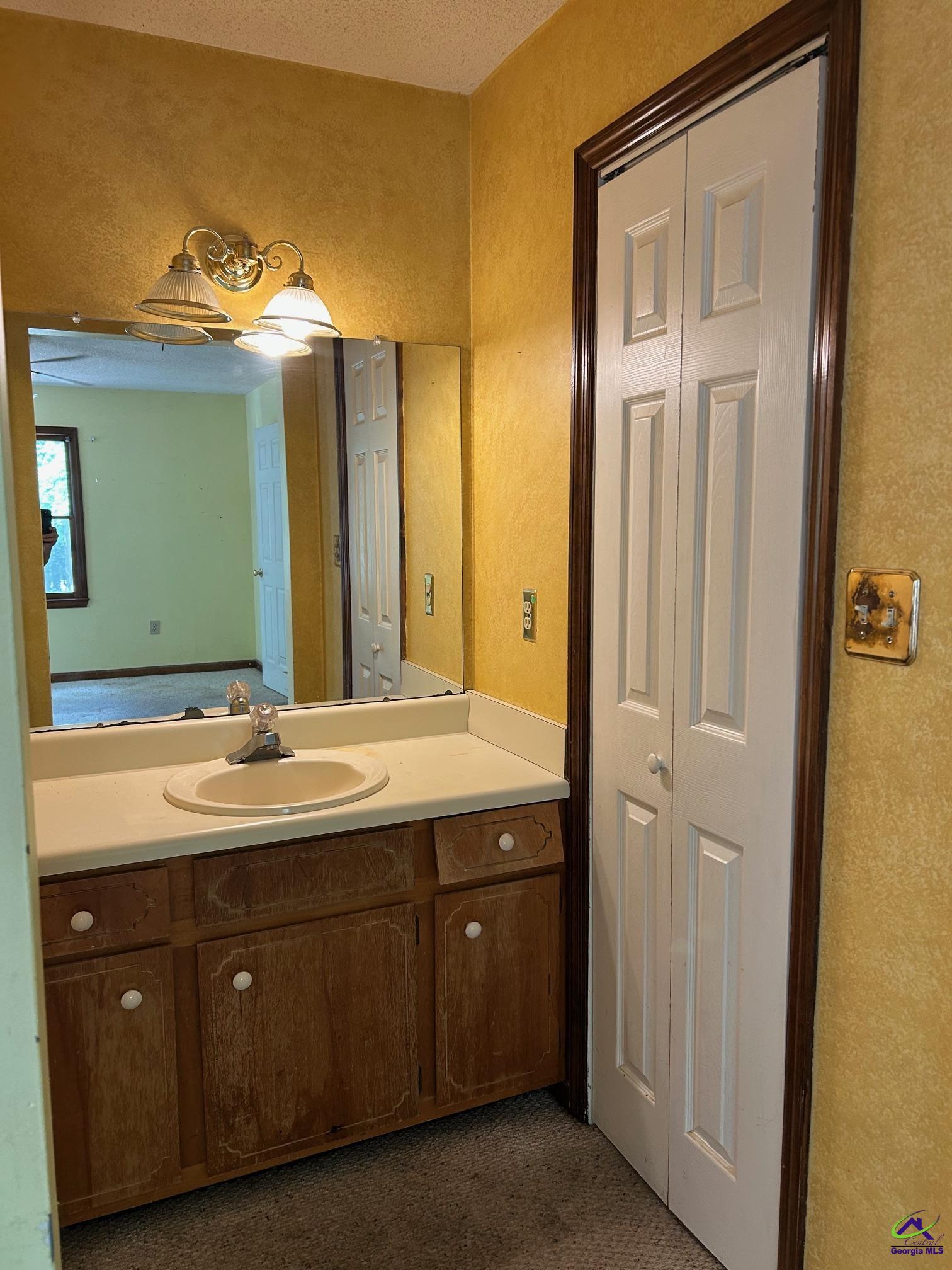 1462 Trails End