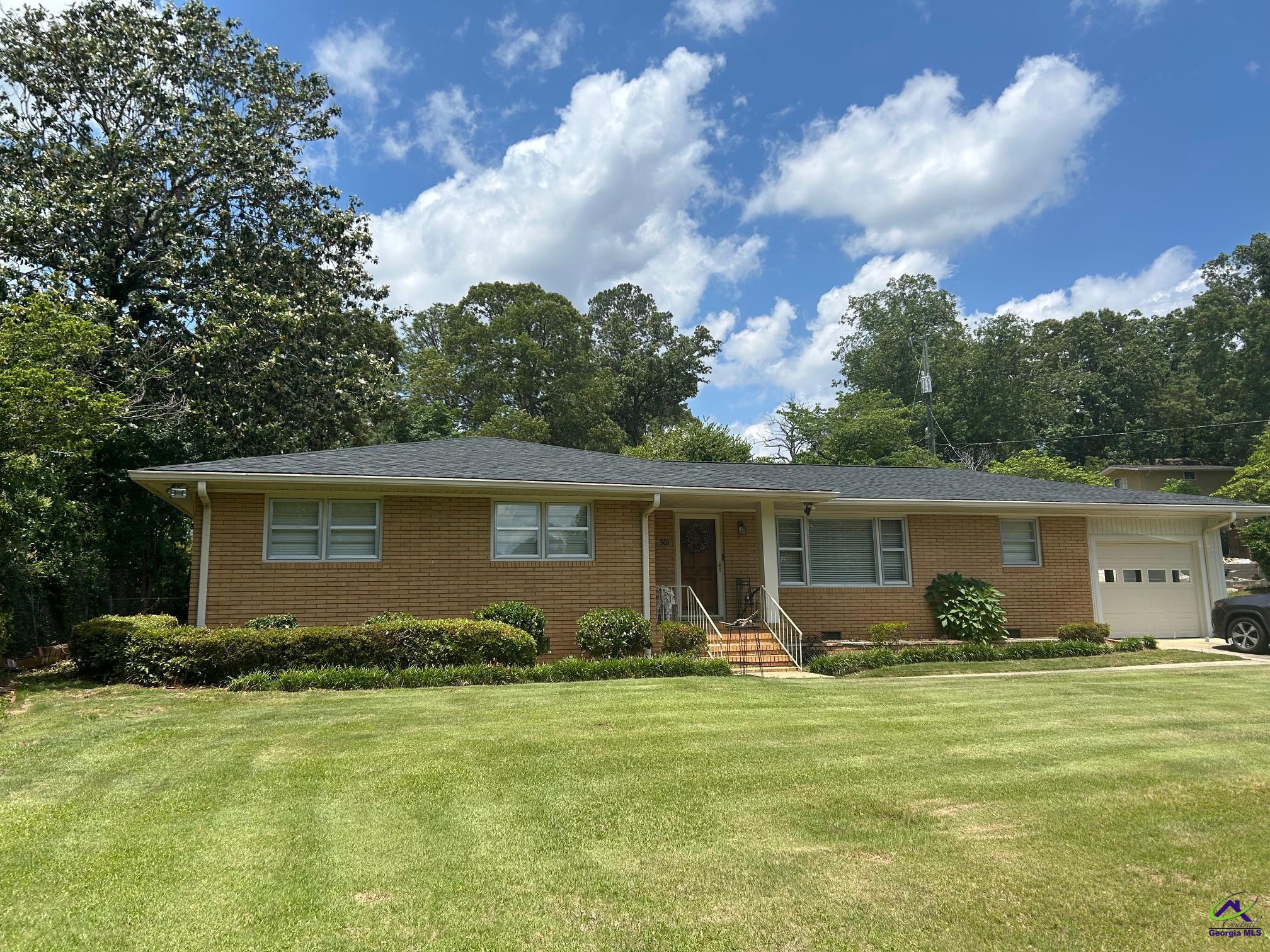 301 Pine Valley