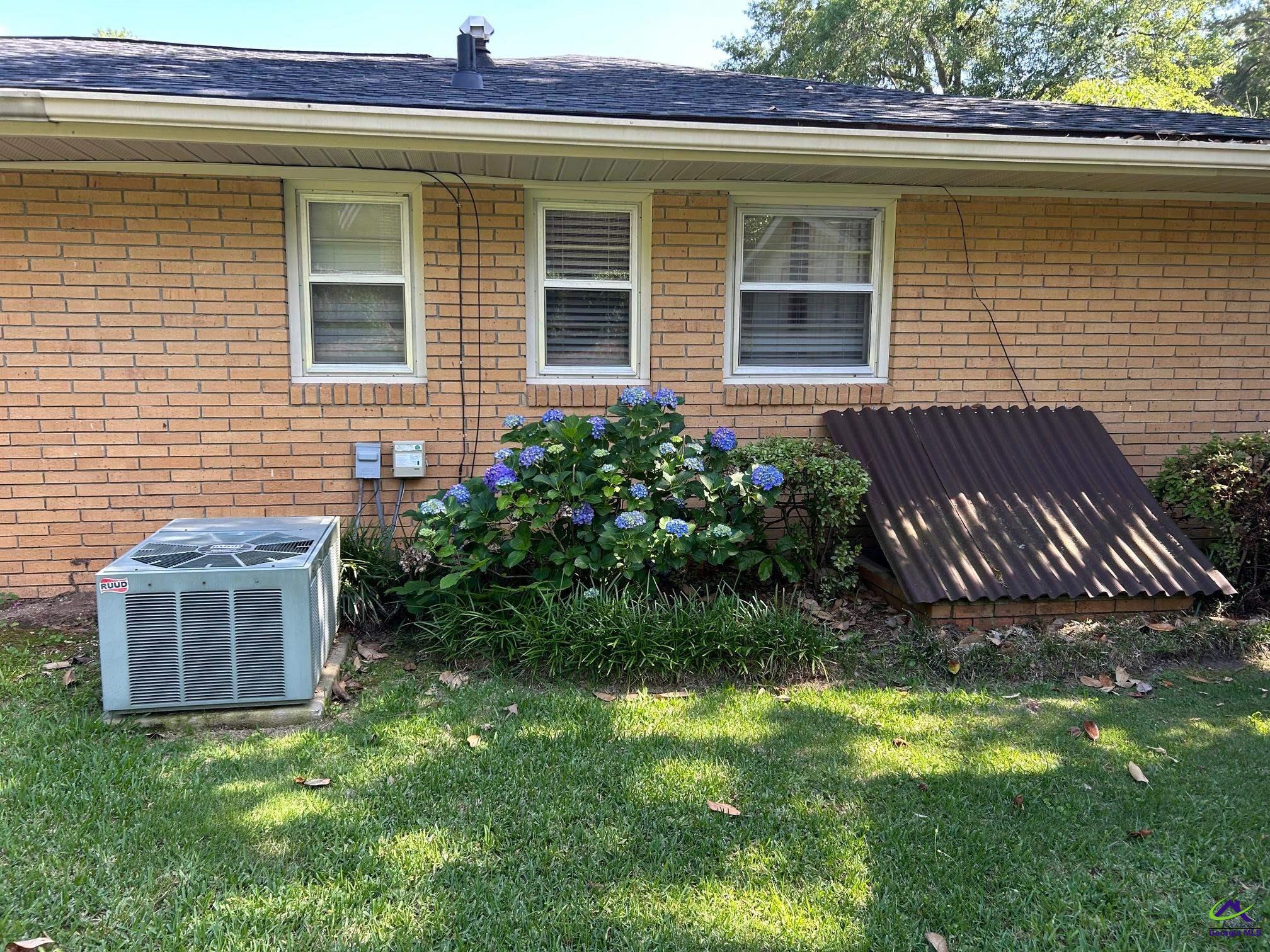 301 Pine Valley