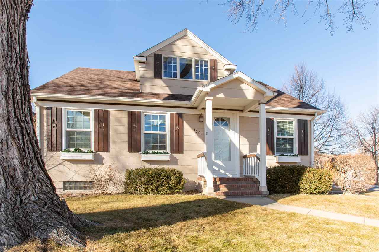 1501 WEST BOULEVARD, RAPID CITY, SD 57701