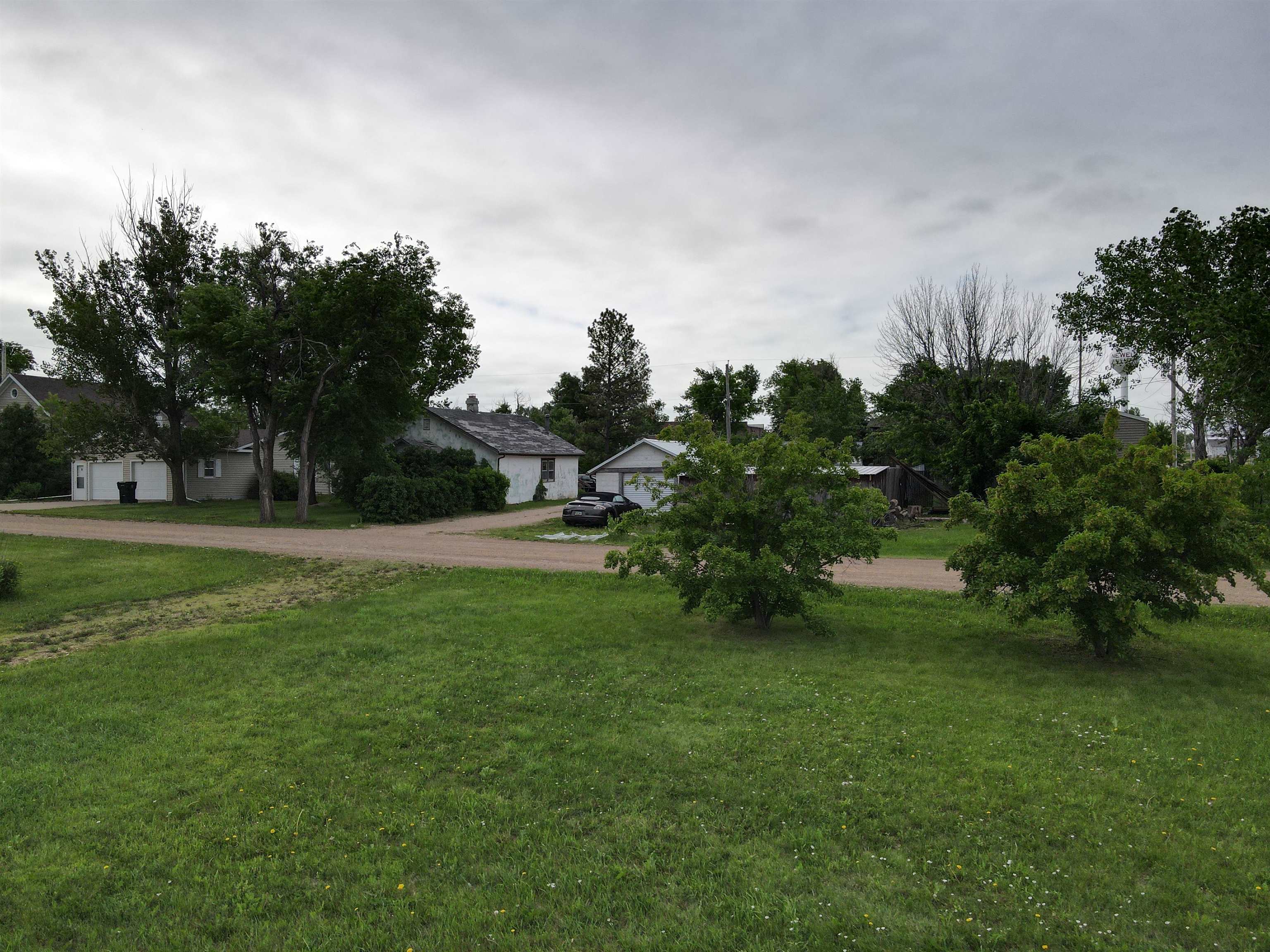 418 7TH STREET, NEWELL, SD 57760