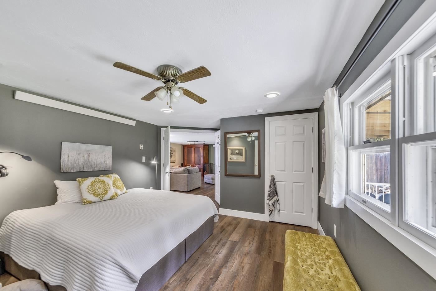 708 WRIGHT DRIVE, CUSTER, SD 57730 Lampert Real Estate