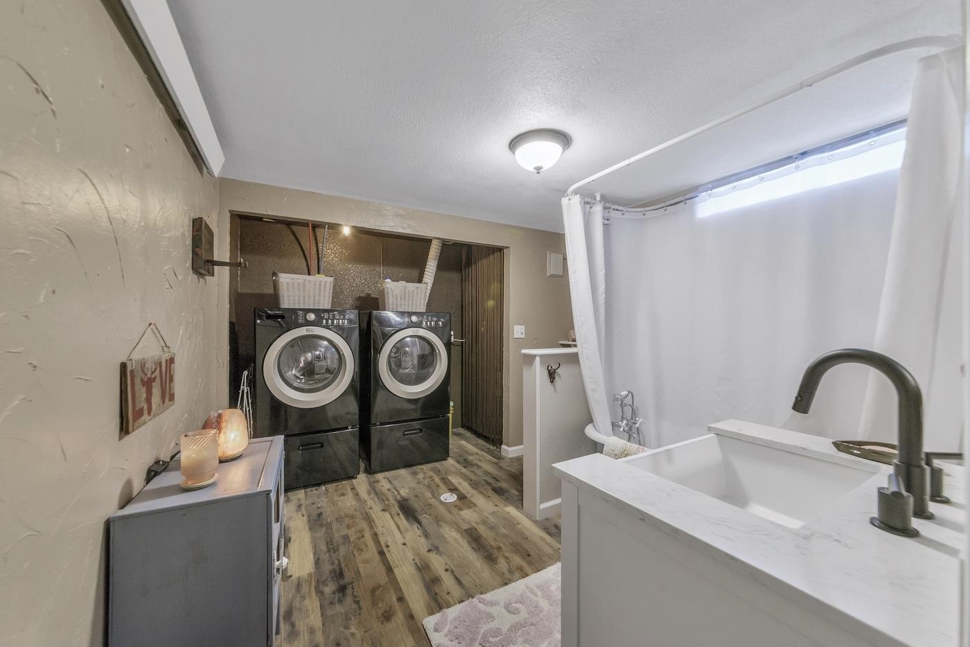 708 WRIGHT DRIVE, CUSTER, SD 57730 Lampert Real Estate