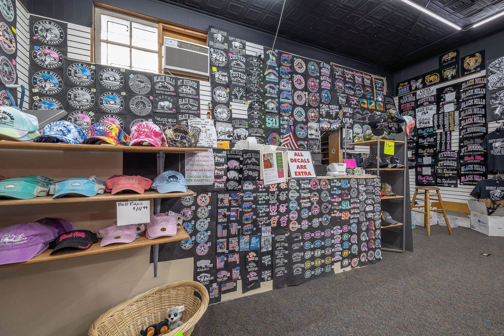 535 MT. RUSHMORE ROAD, CUSTER, SD 57730 Lampert Real Estate