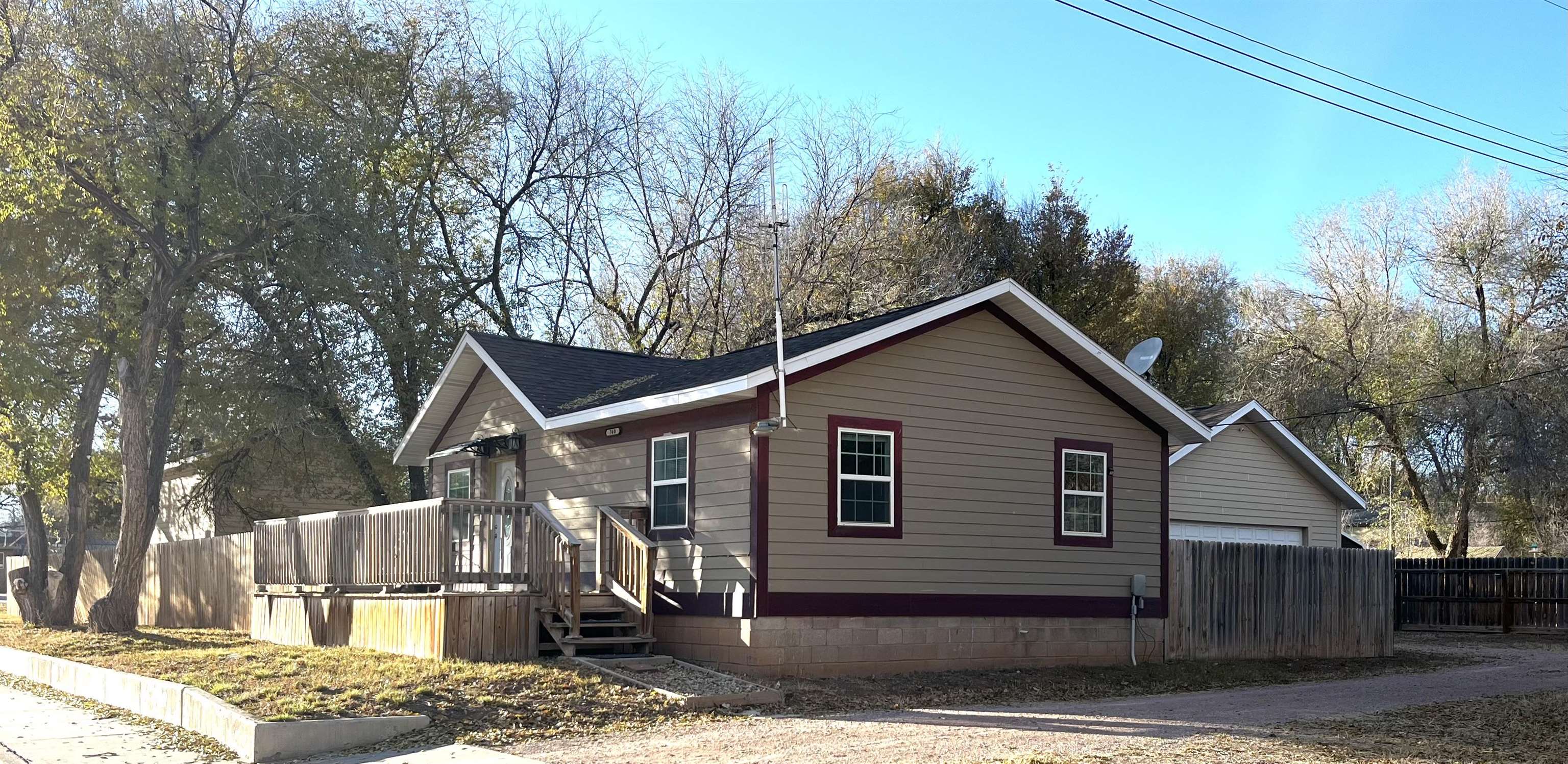 740 Indianapolis Ave.