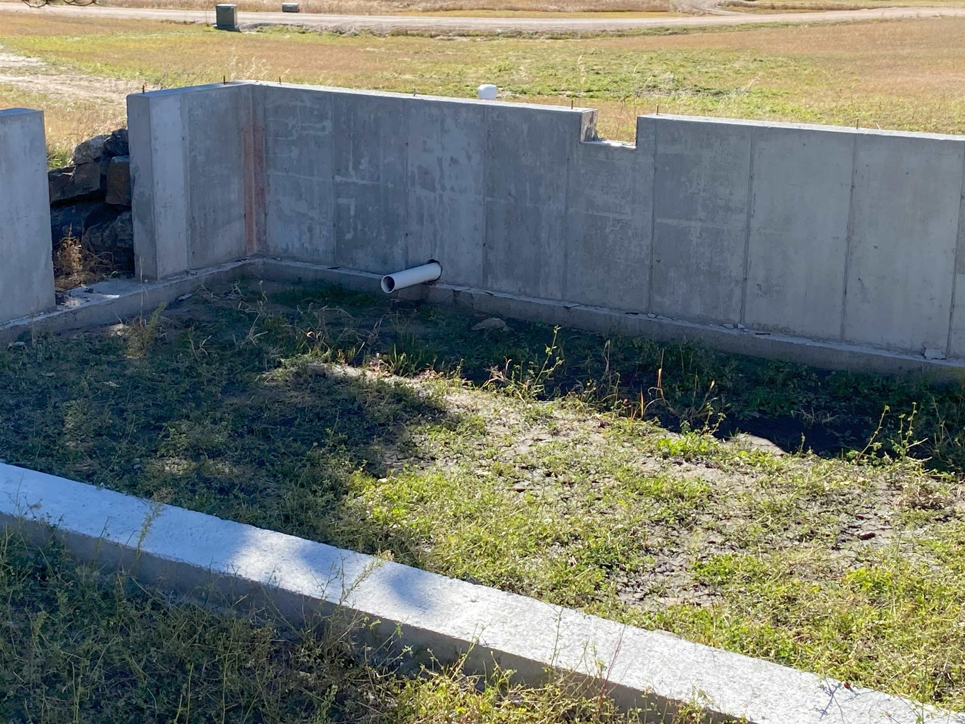 4 ft poured foundation/crawlspace