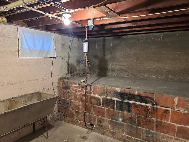 SW Basement Corner