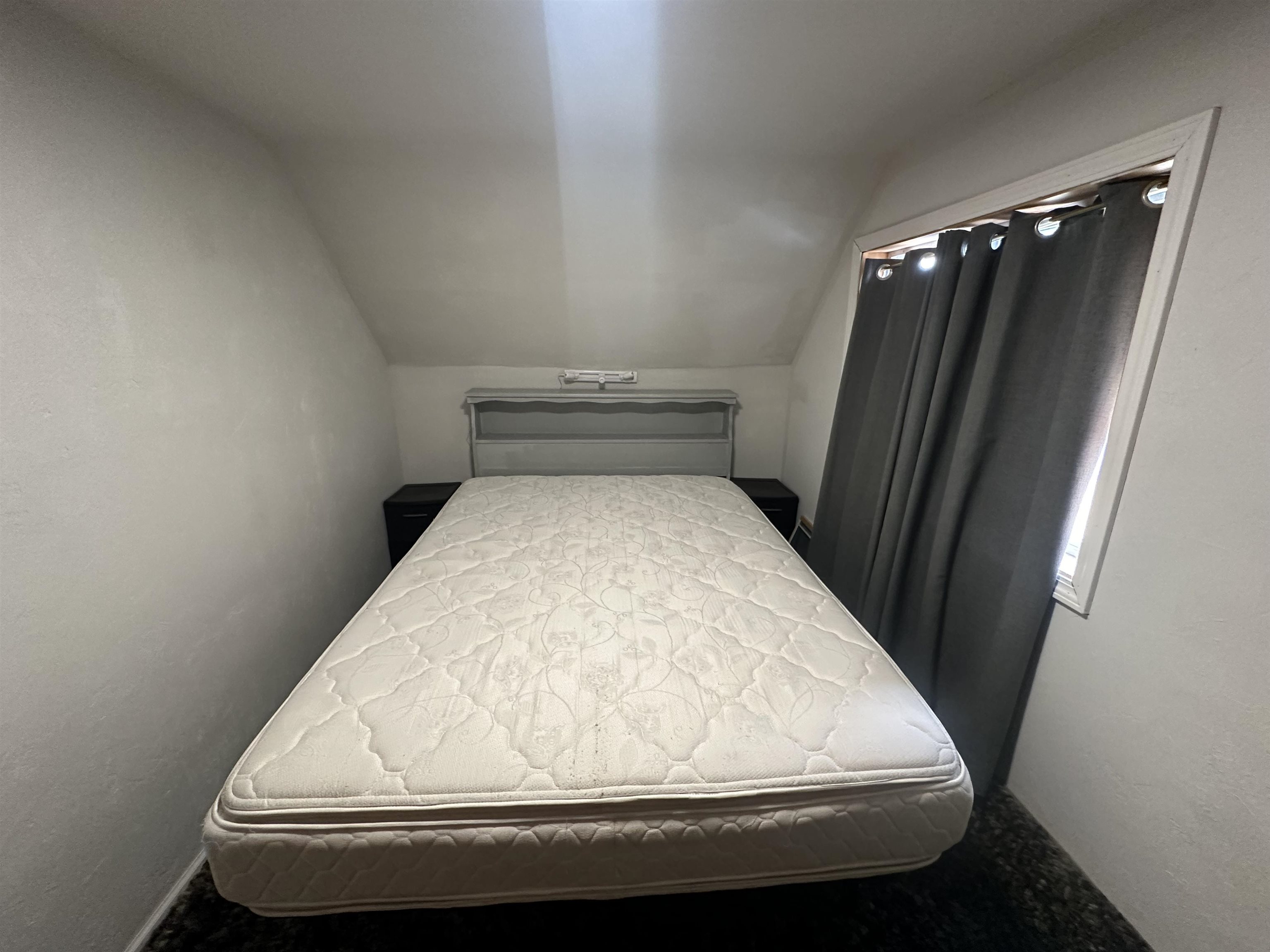 Studio Bedroom