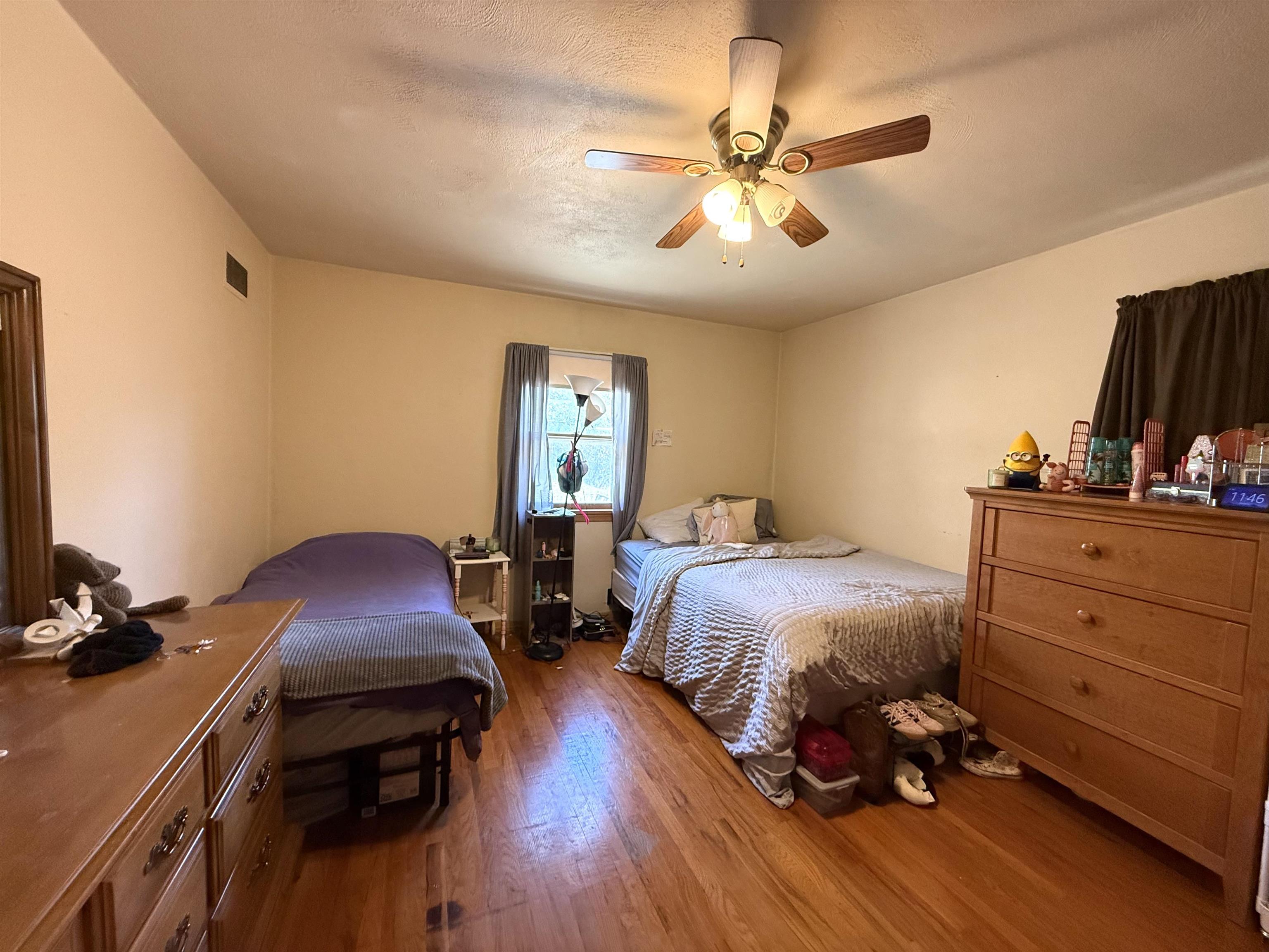 Bed 2