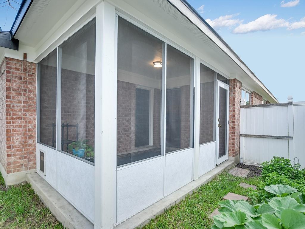 136 Preston Trail