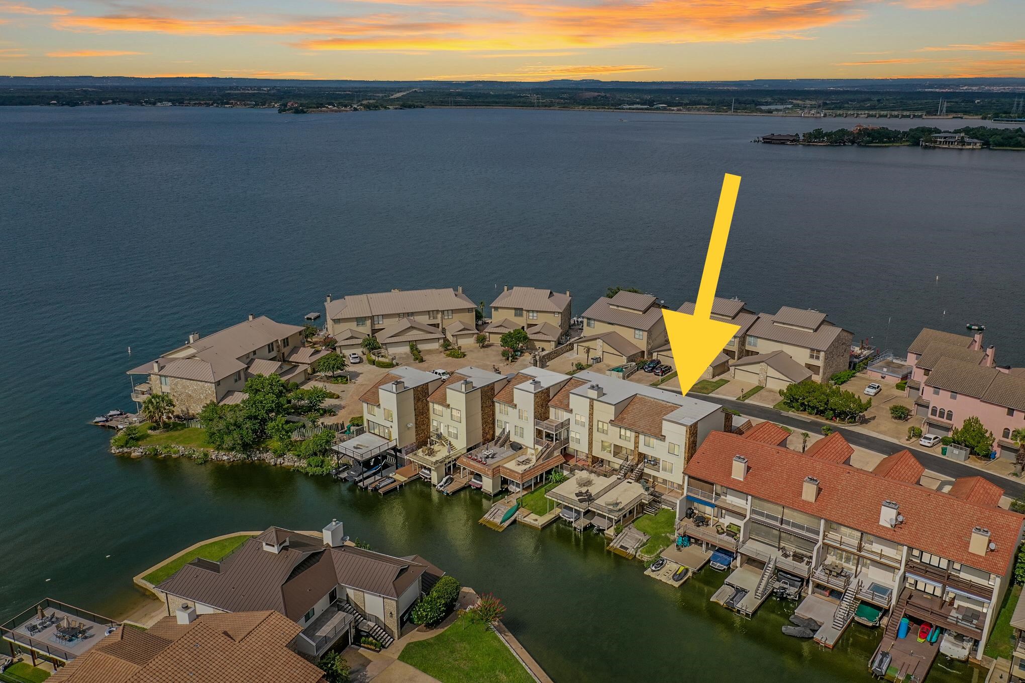 600 Horseshoe Bay North