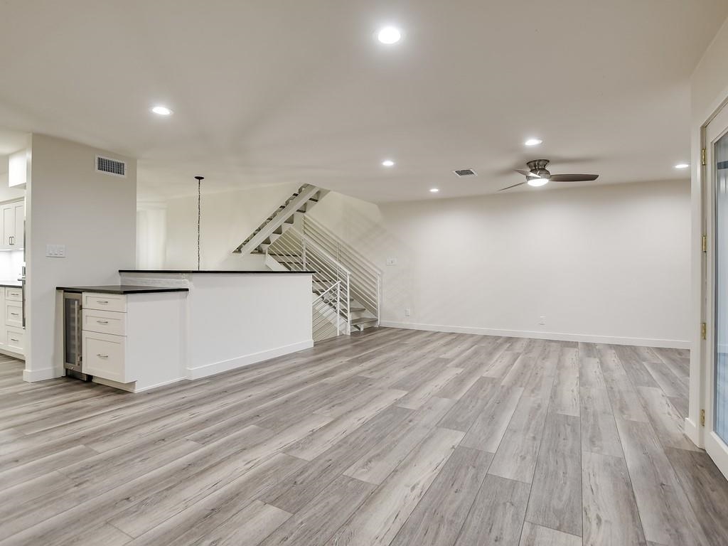 600 Horseshoe Bay North