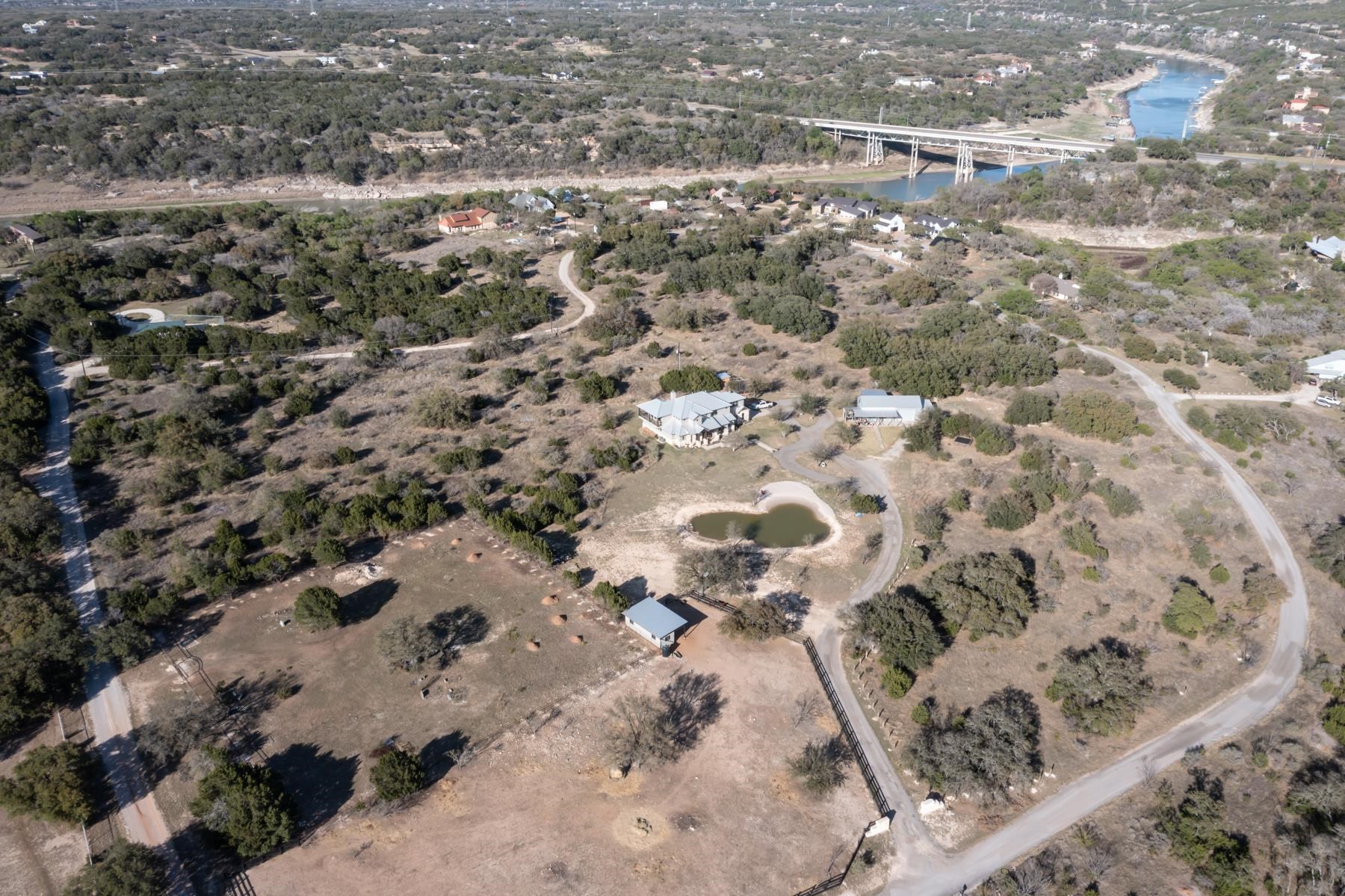 3830 Outback Trail, Spicewood, TX 78669