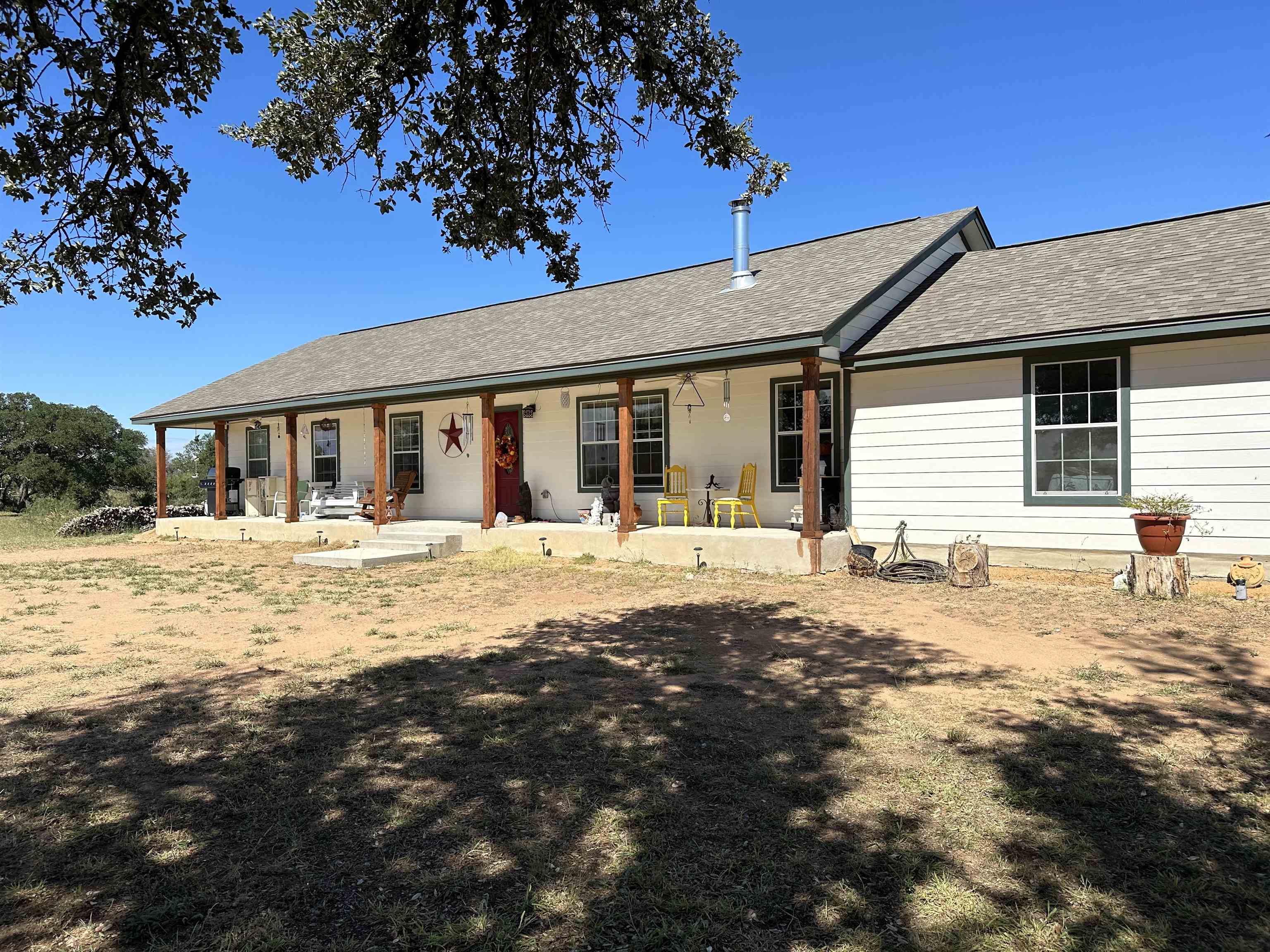 1955 CR 405A, Llano, TX 78643