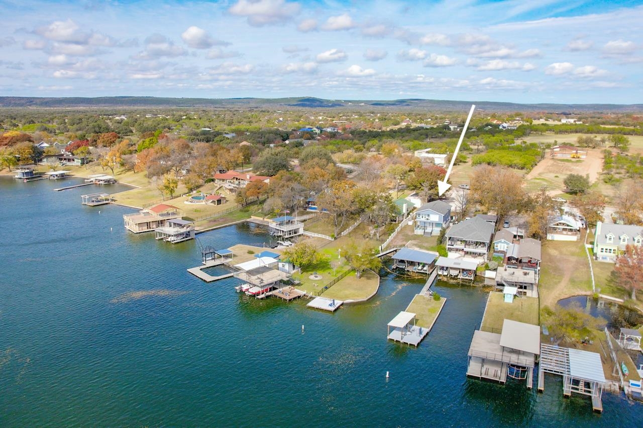 2016 Williams Lakeshore, Kingsland, TX 78639