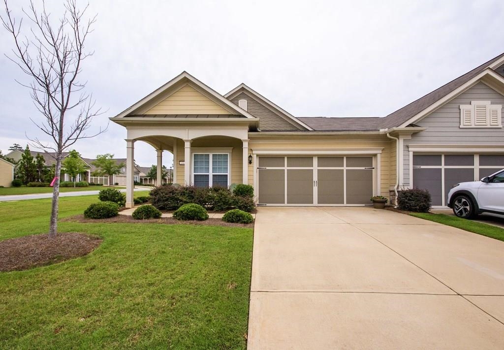 Available real estate Del b at Lake Oconee