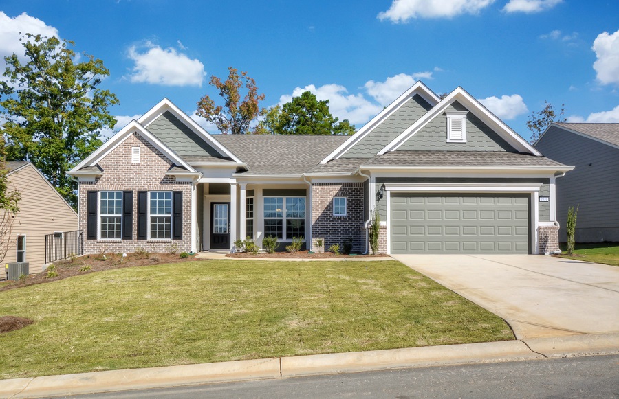 Available real estate Del b at Lake Oconee