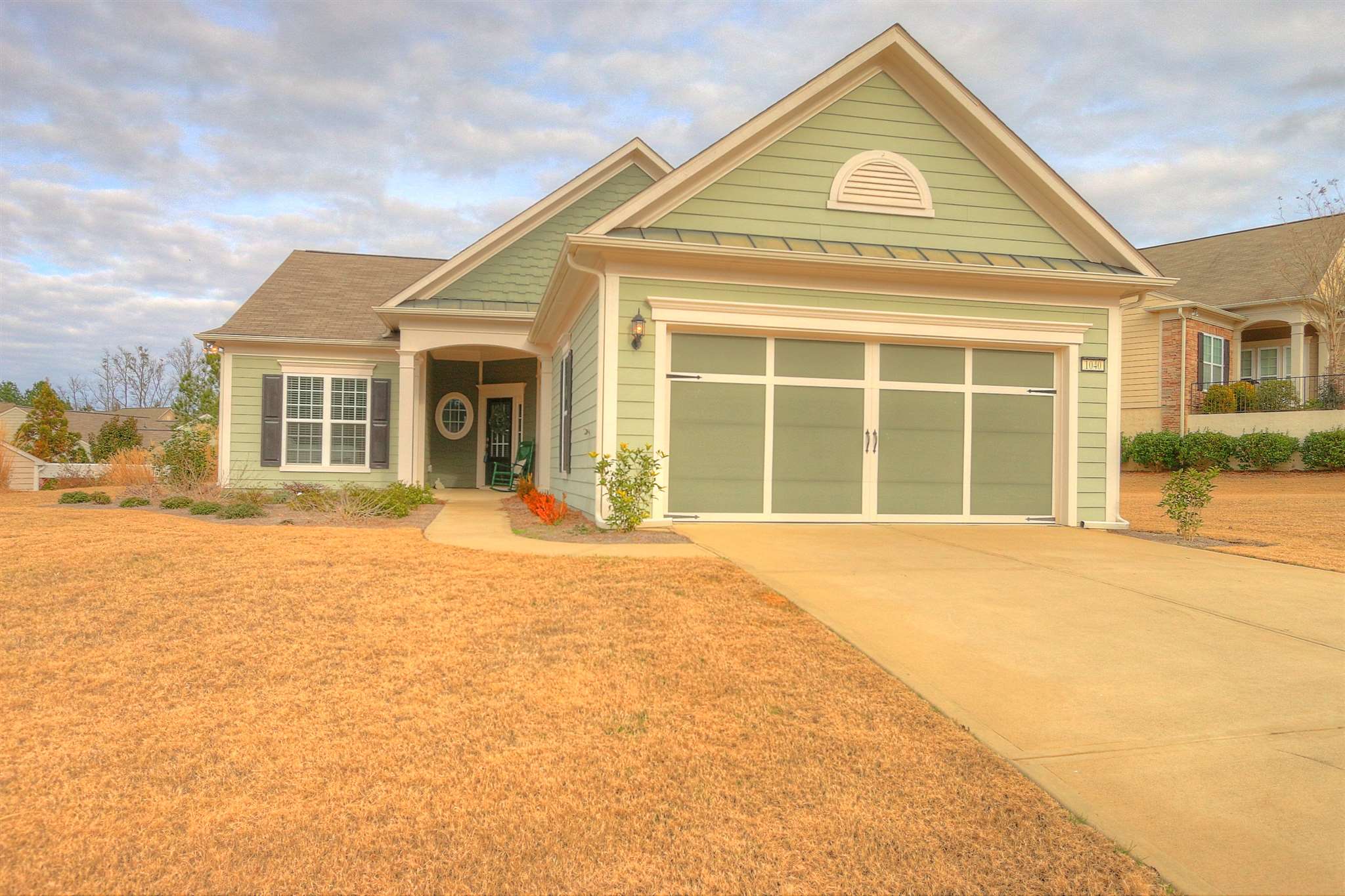 Available real estate Del b at Lake Oconee