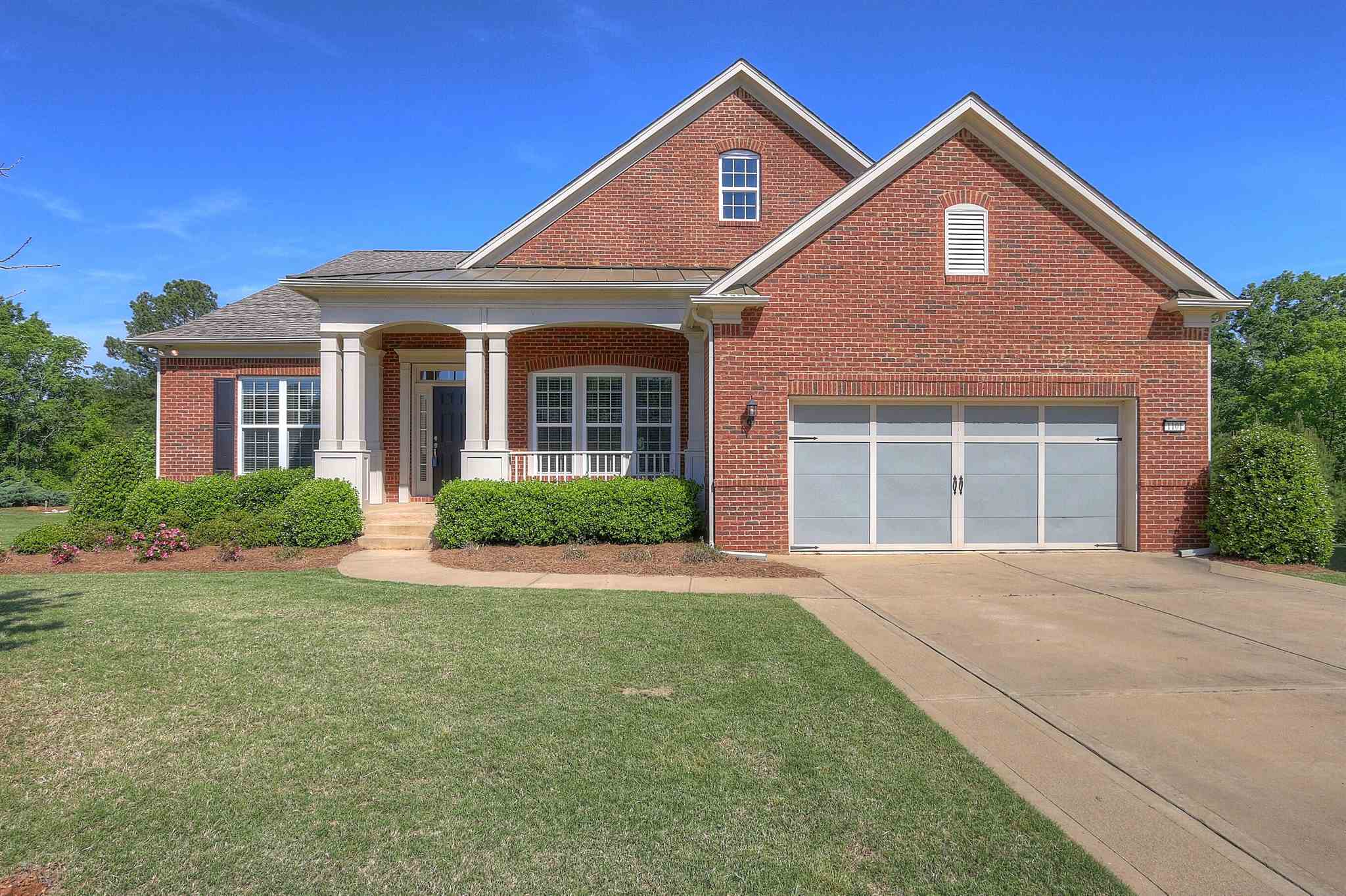 Available real estate Del b at Lake Oconee