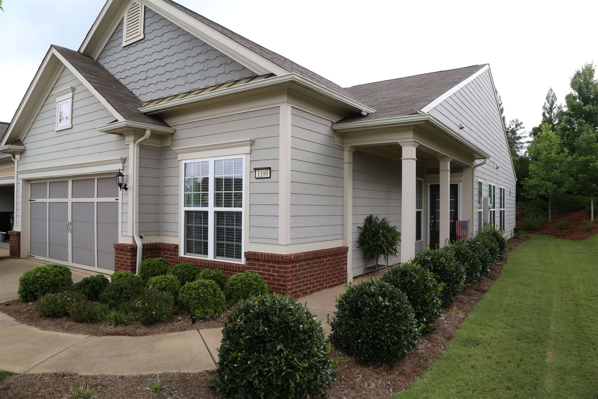 Available real estate Del b at Lake Oconee