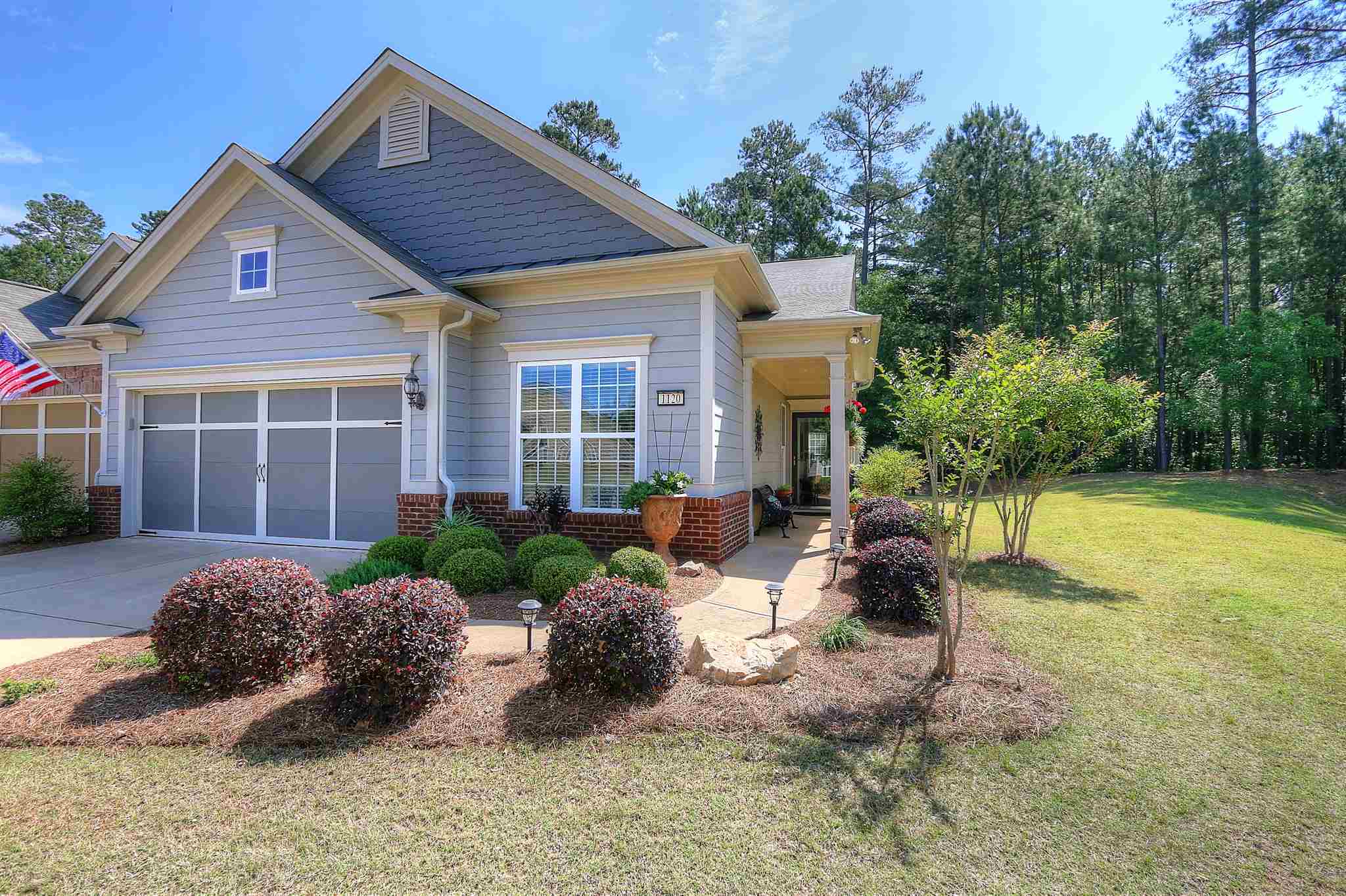 Available real estate Del b at Lake Oconee