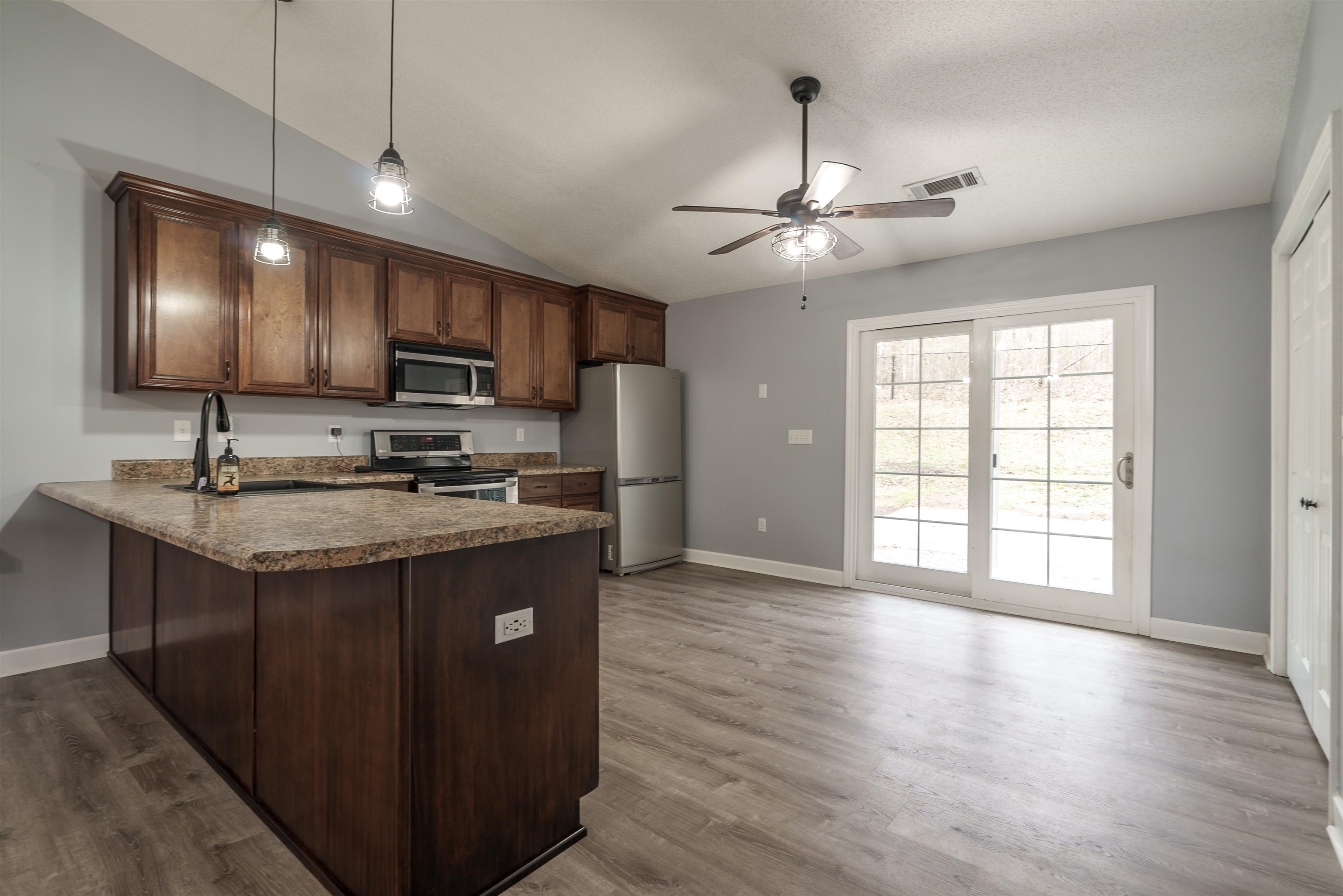 348 A BLUEGILL ROAD Algin Realty