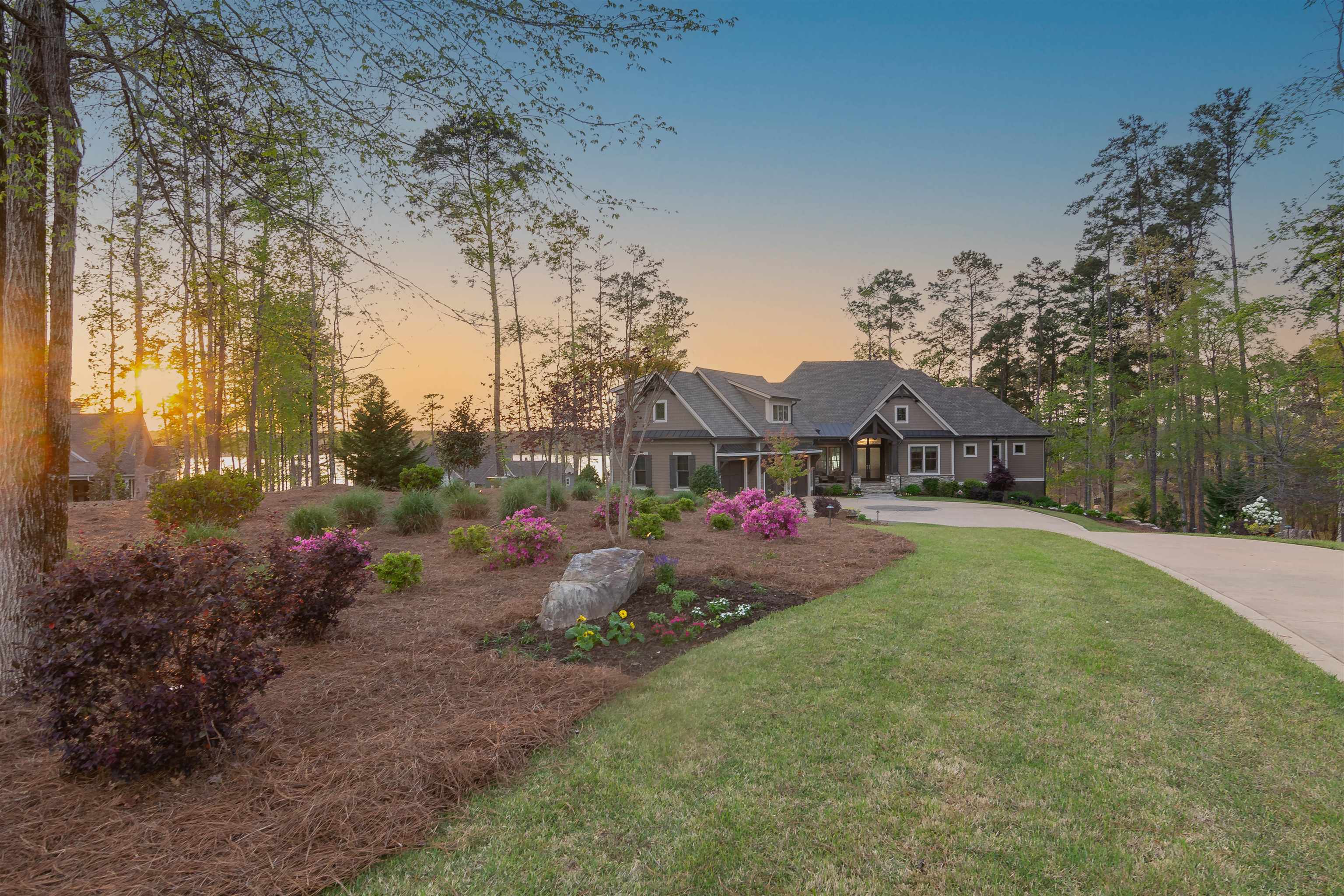 2751 LINGER LONGER DRIVE | Reynolds Lake Oconee