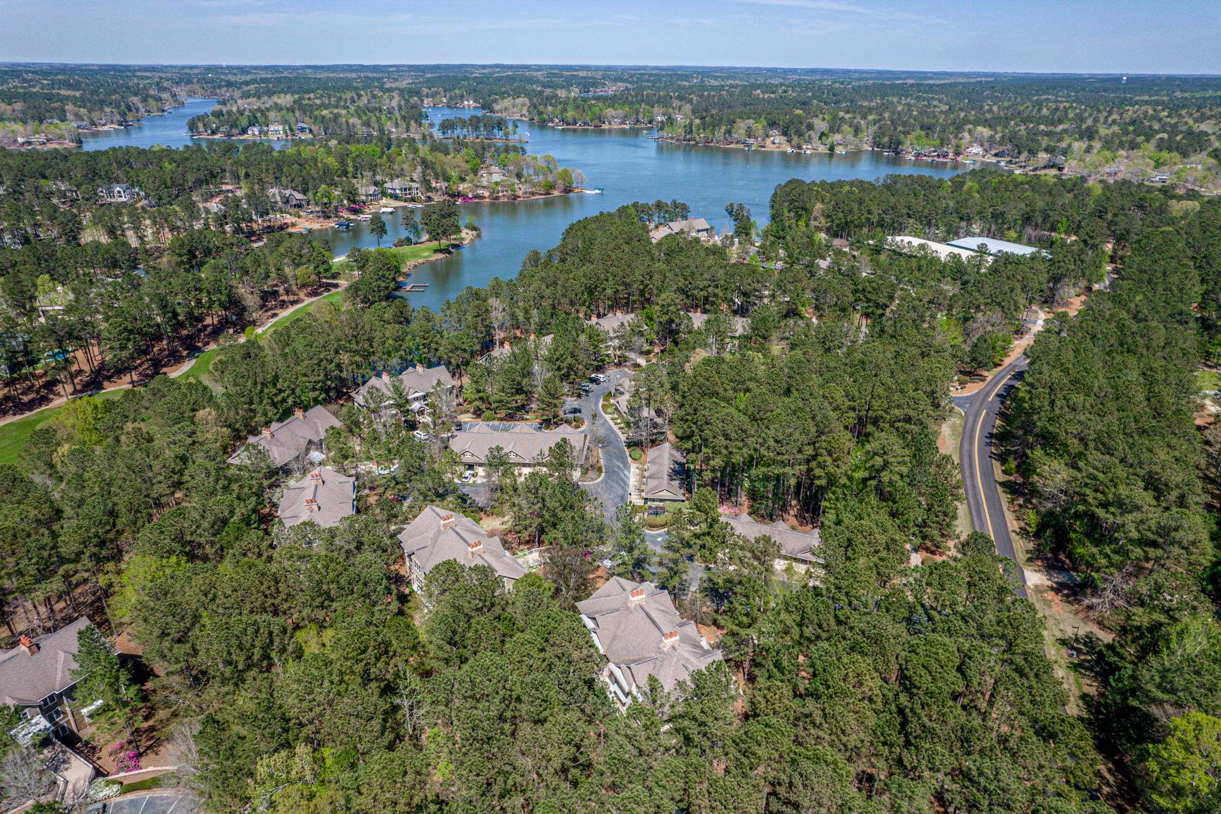 1010 F TAILWATER Reynolds Lake Oconee