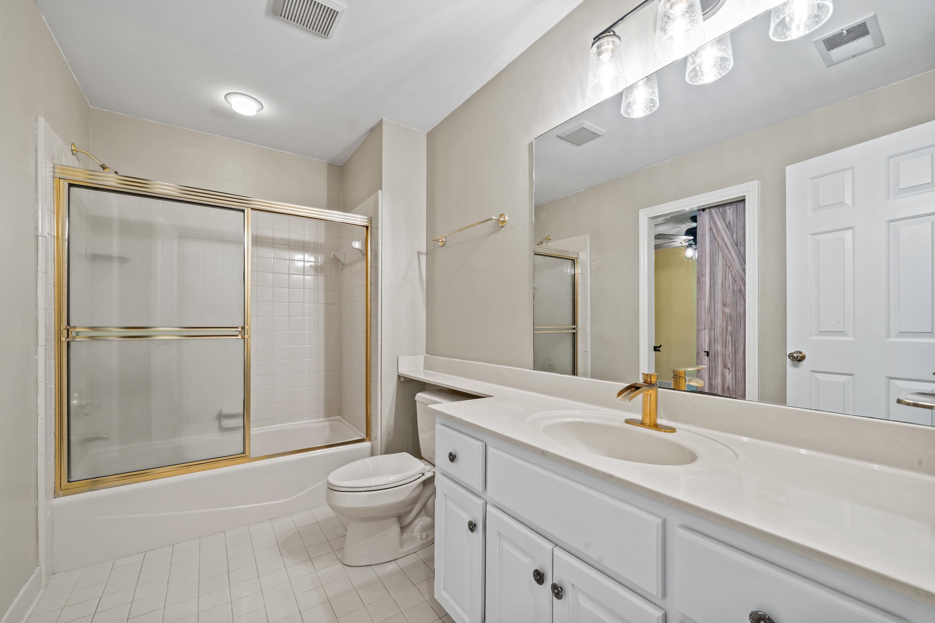 1043 B Club House Lane #1043 B, Greensboro, Georgia image 36