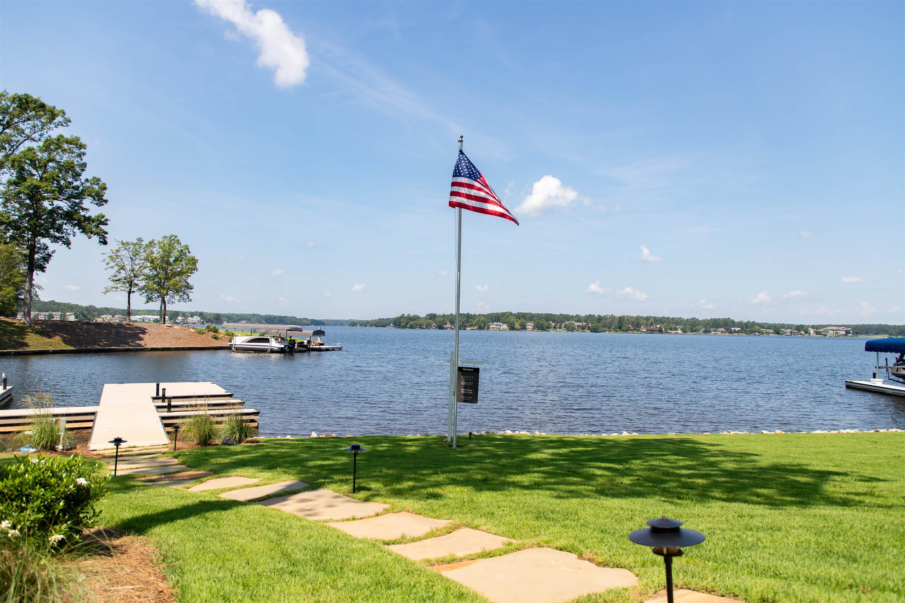 117 WEST VIEW WAY image 3