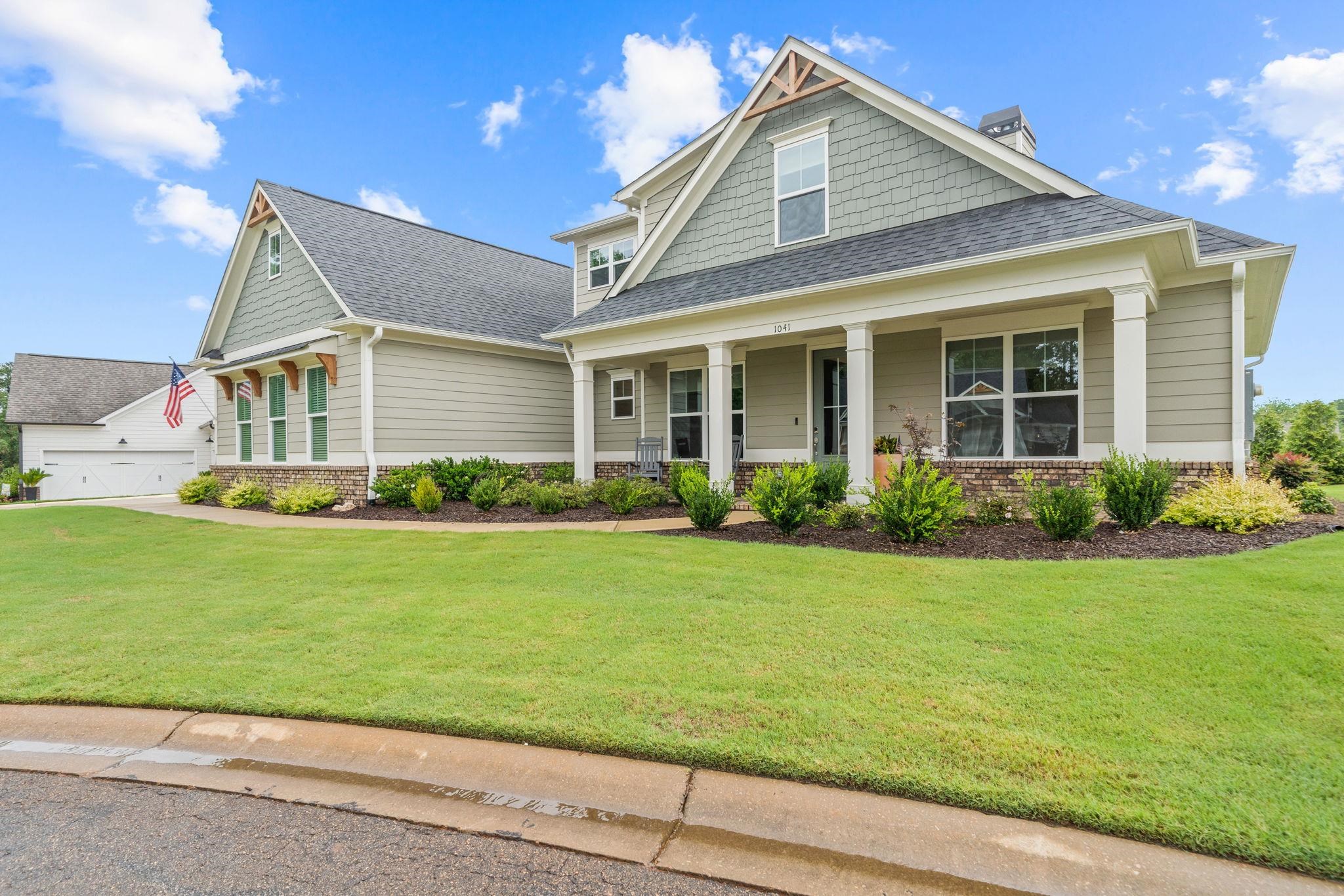 1041 Hidden Hills Circle #1041, Greensboro, Georgia image 1