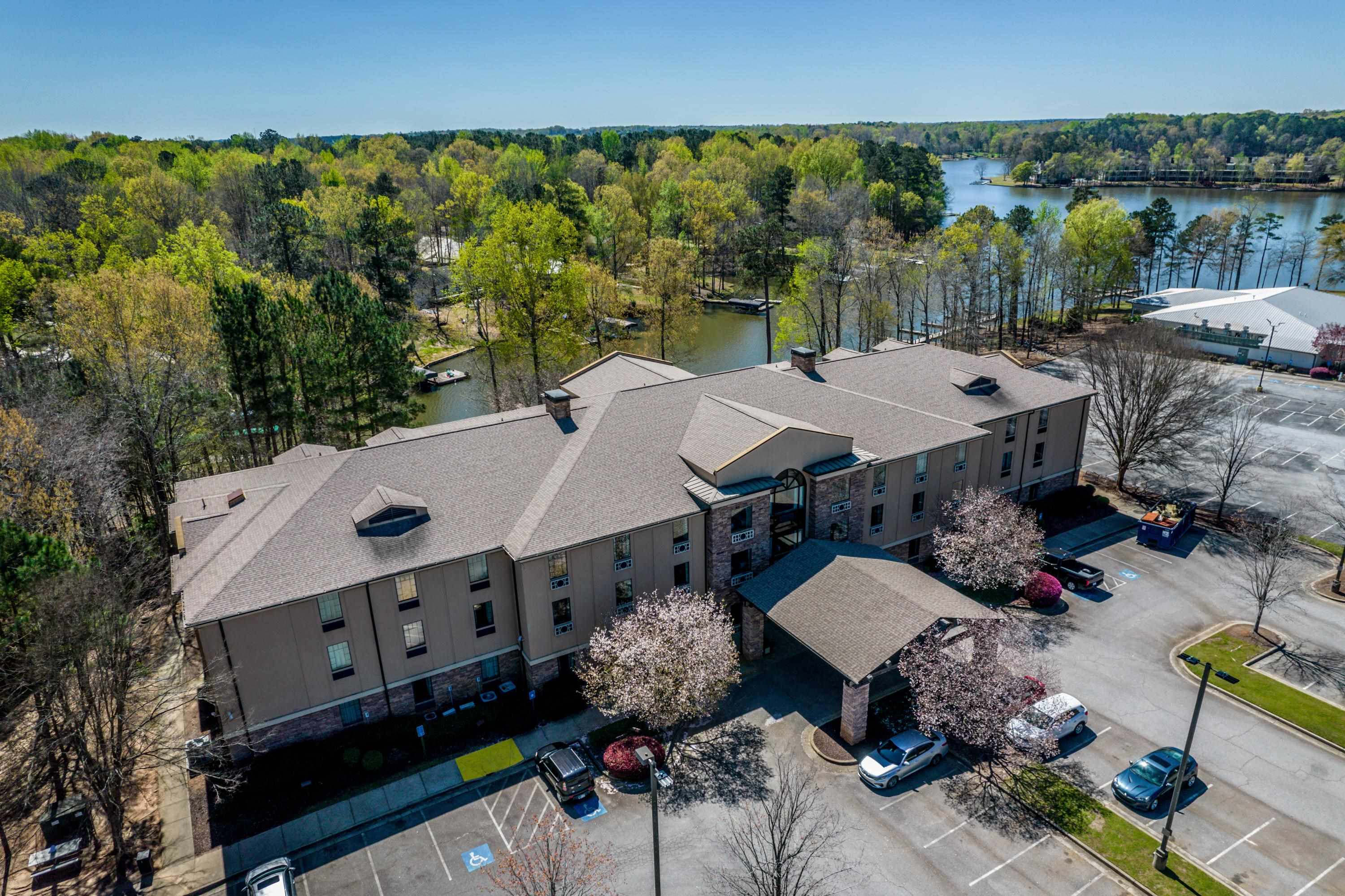 930 Lake Oconee Parkway #930, Eatonton, Georgia image 1