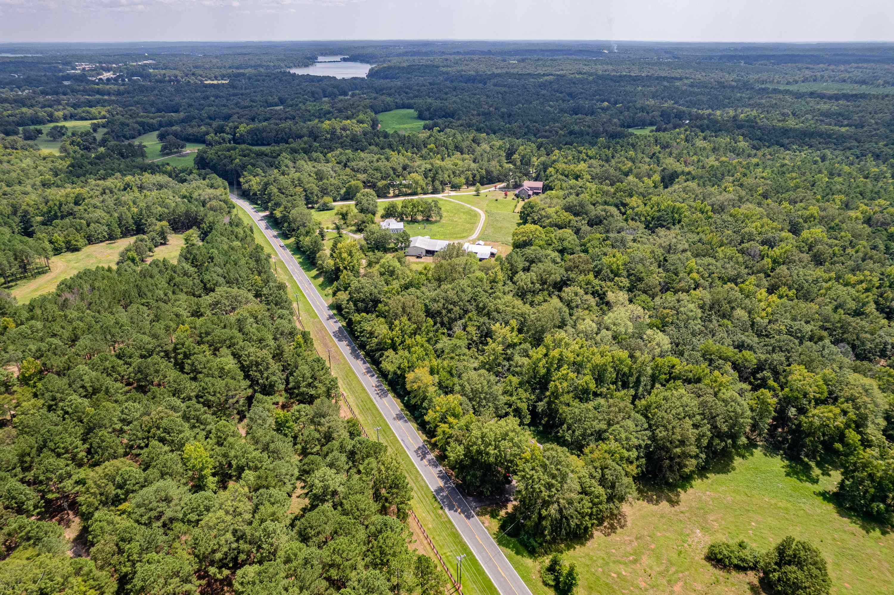 690 Harmony Road #690, Eatonton, Georgia image 2