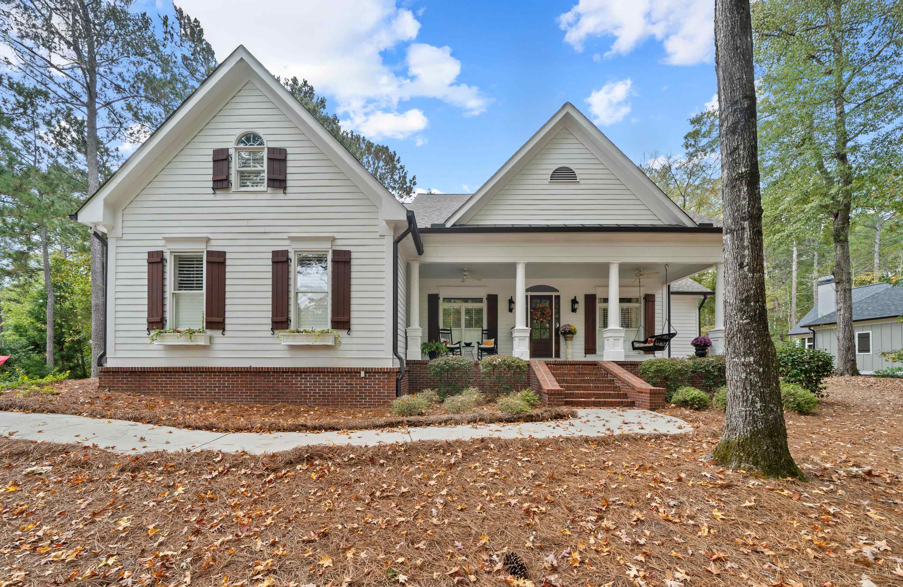 1010 FAIRWAY RIDGE ROAD image 1
