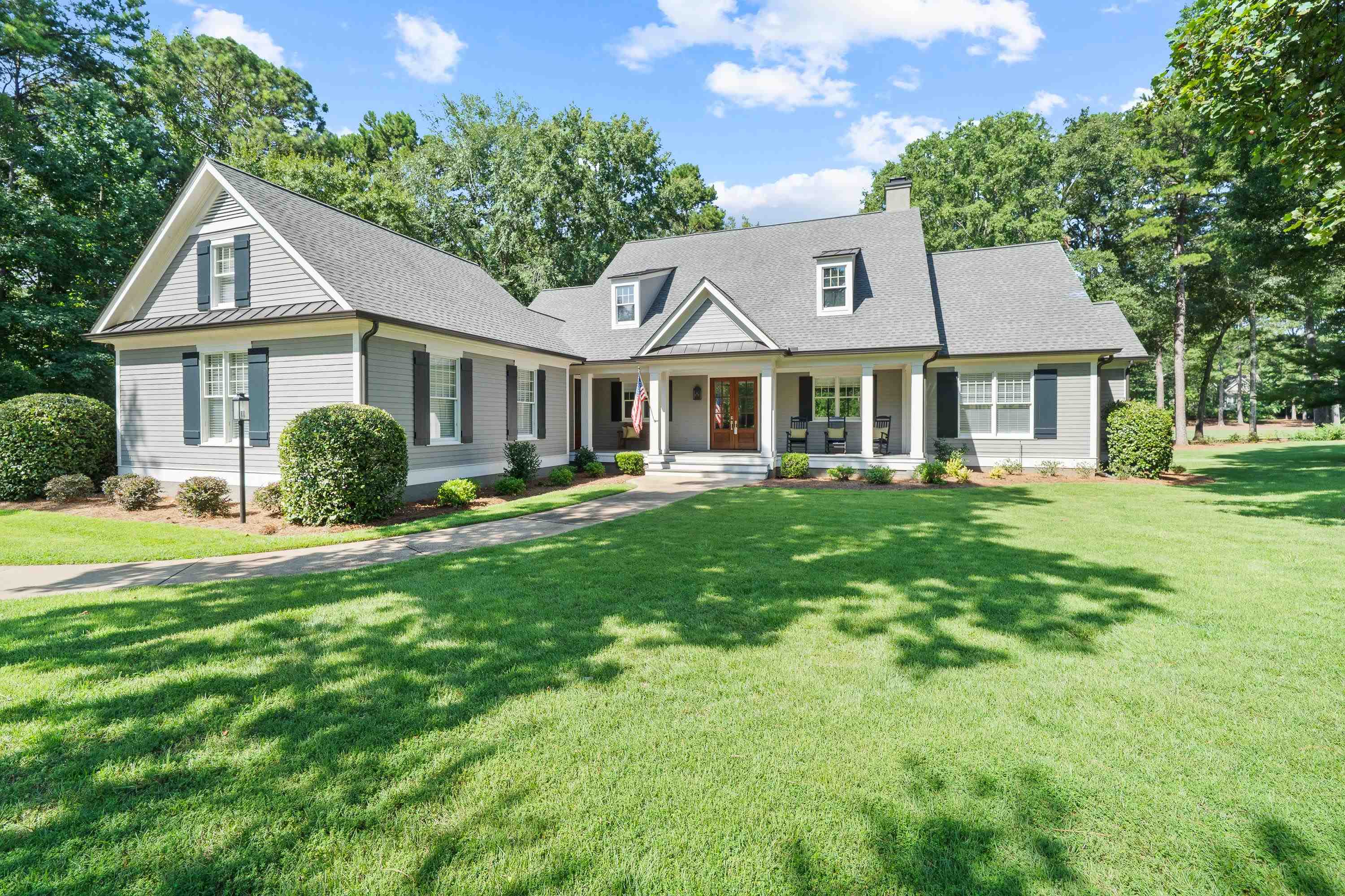 108 CAMAK PLACE image 2