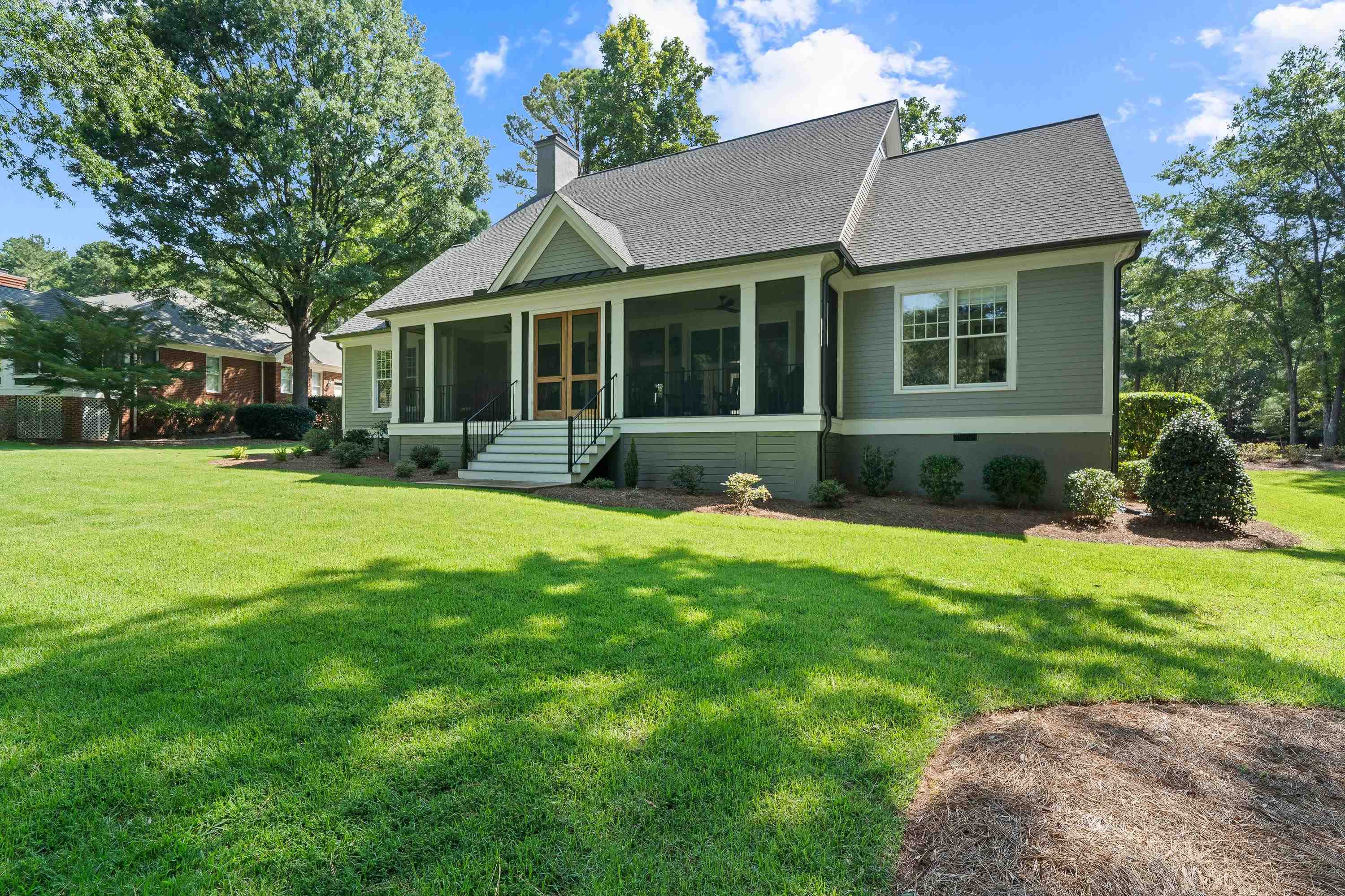 108 CAMAK PLACE image 5