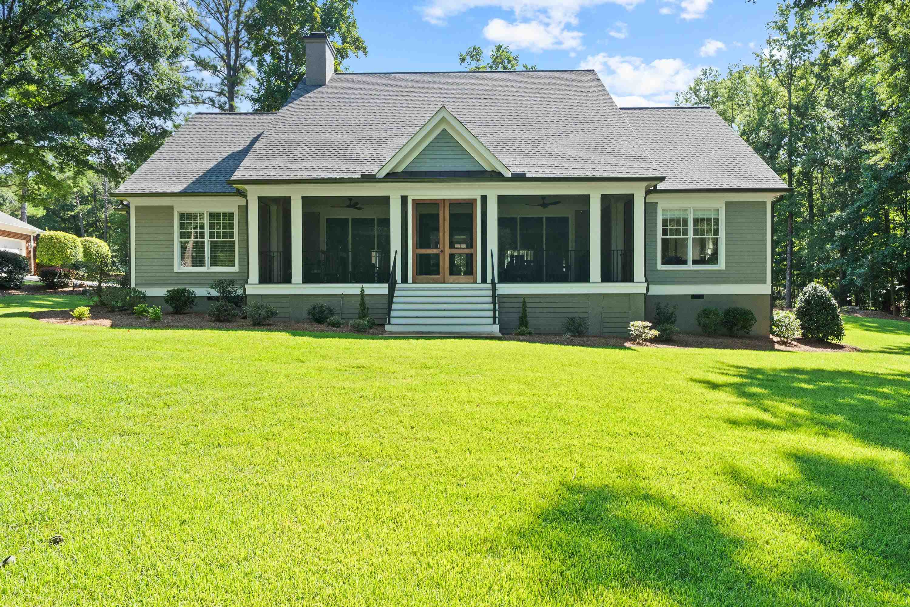 108 CAMAK PLACE image 6