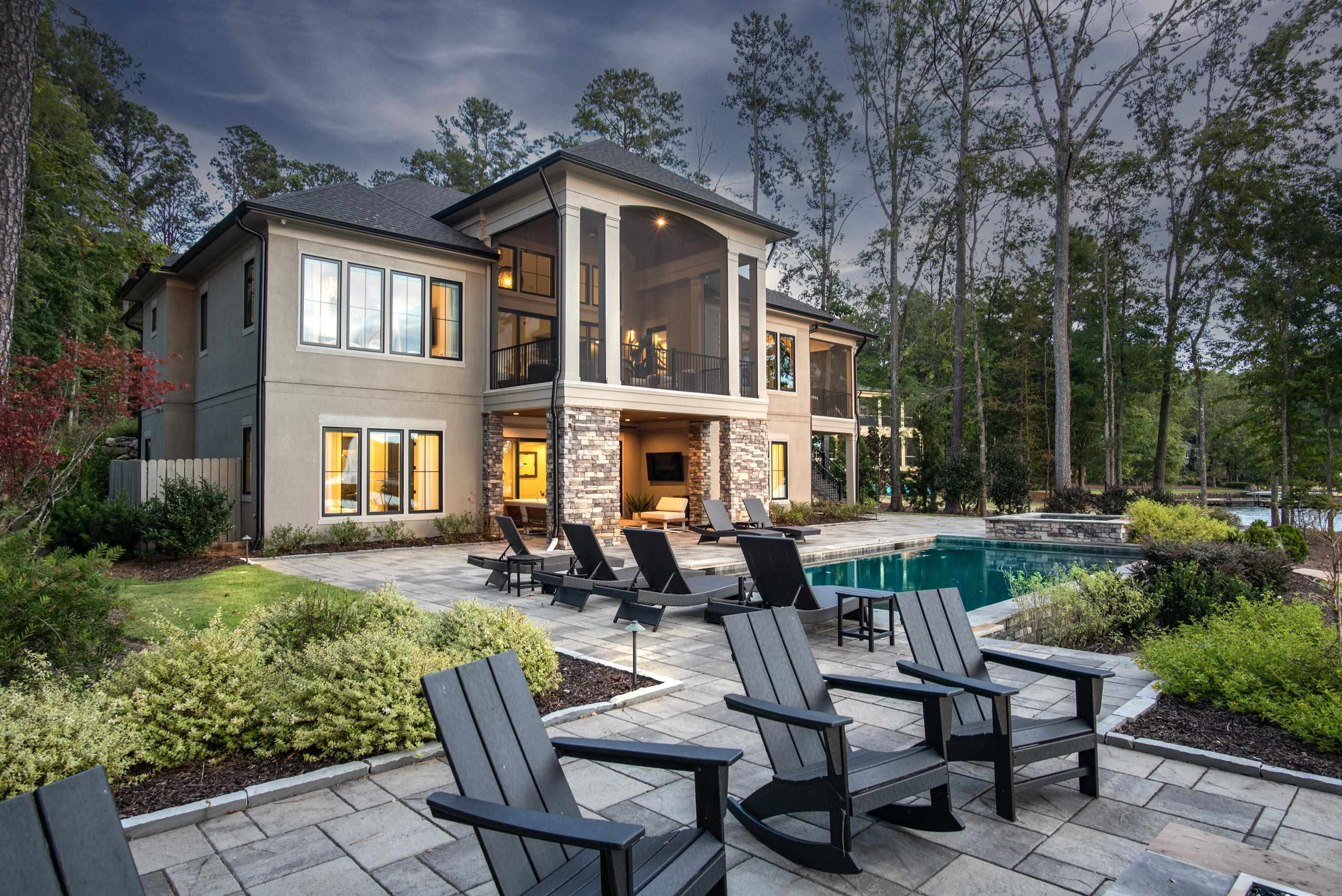 133 CAROLYN DRIVE image 3